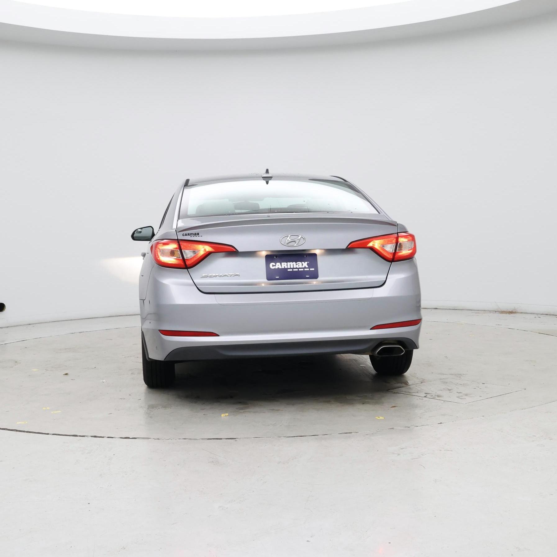 Thumbnail: 2015 Hyundai Sonata - 6