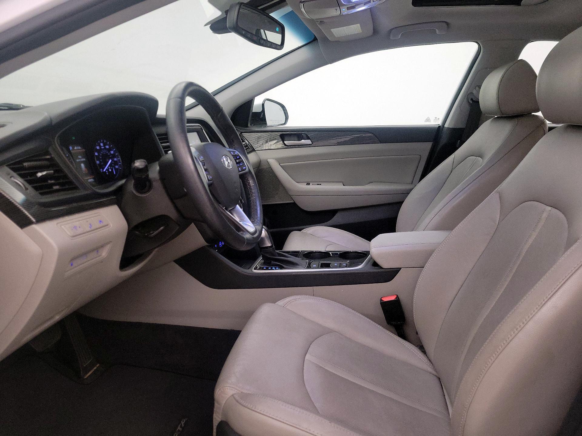 Thumbnail: 2019 Hyundai Sonata - 11