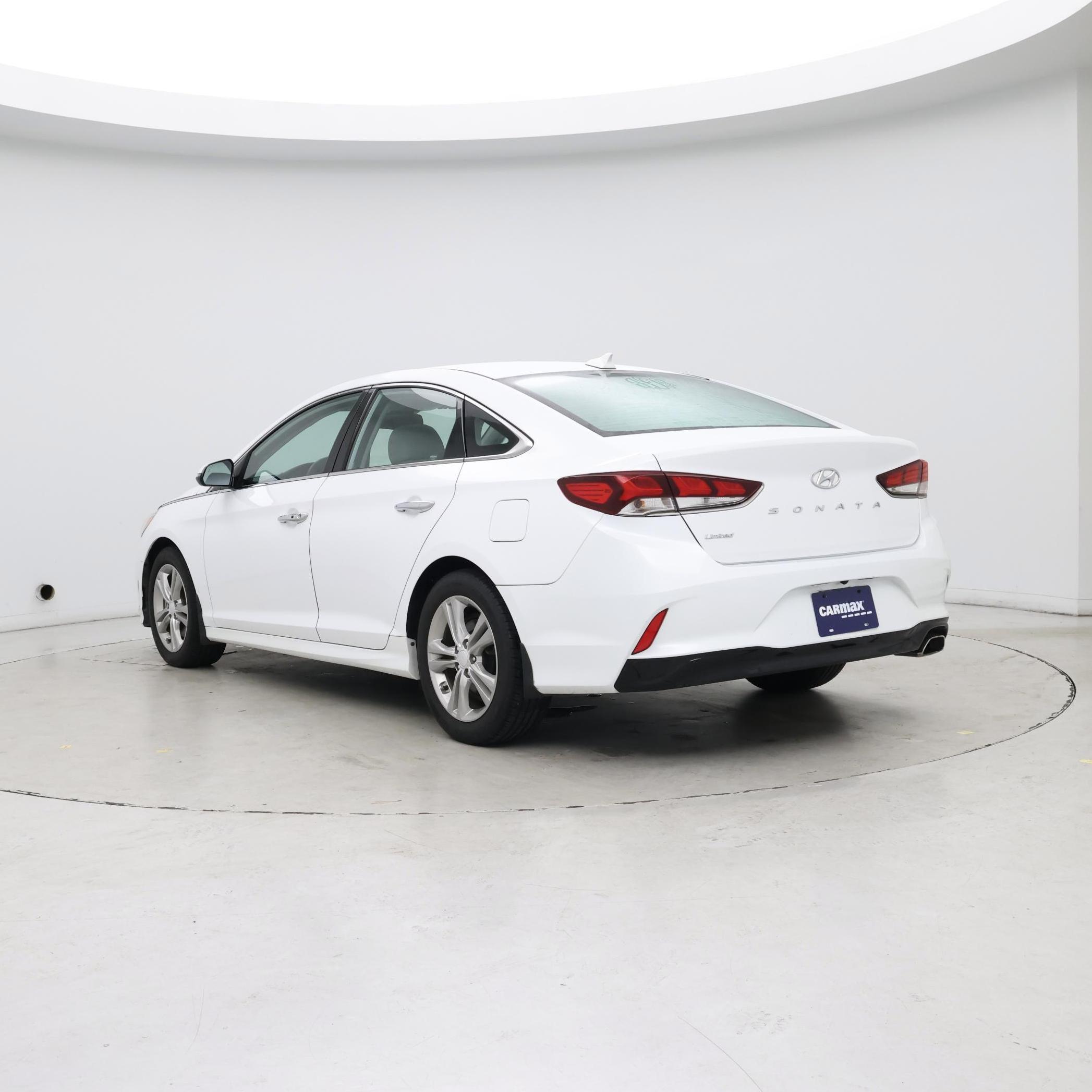 Thumbnail: 2019 Hyundai Sonata - 2