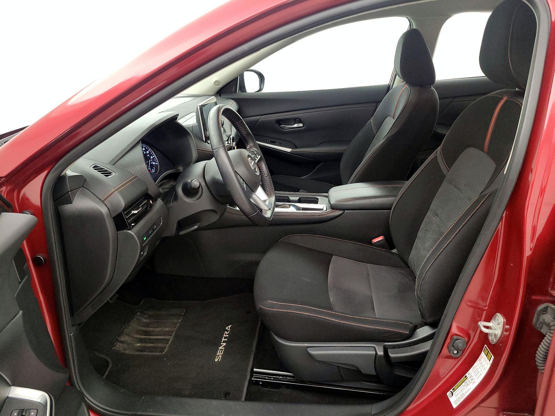 Thumbnail: 2020 Nissan Sentra - 11