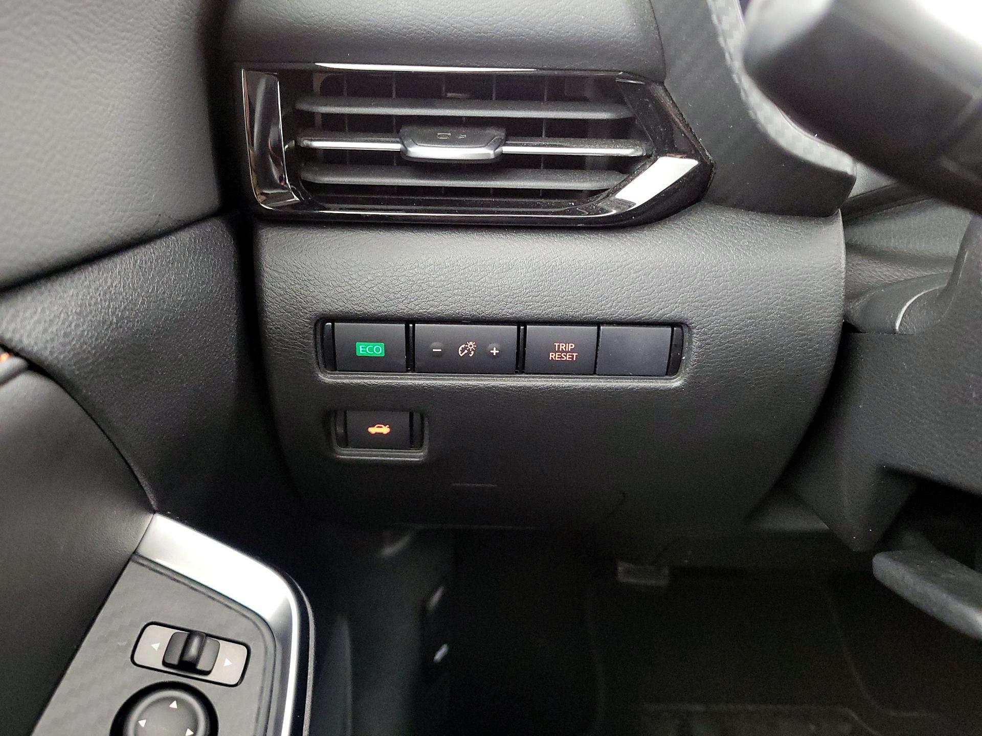 Thumbnail: 2020 Nissan Sentra - 13