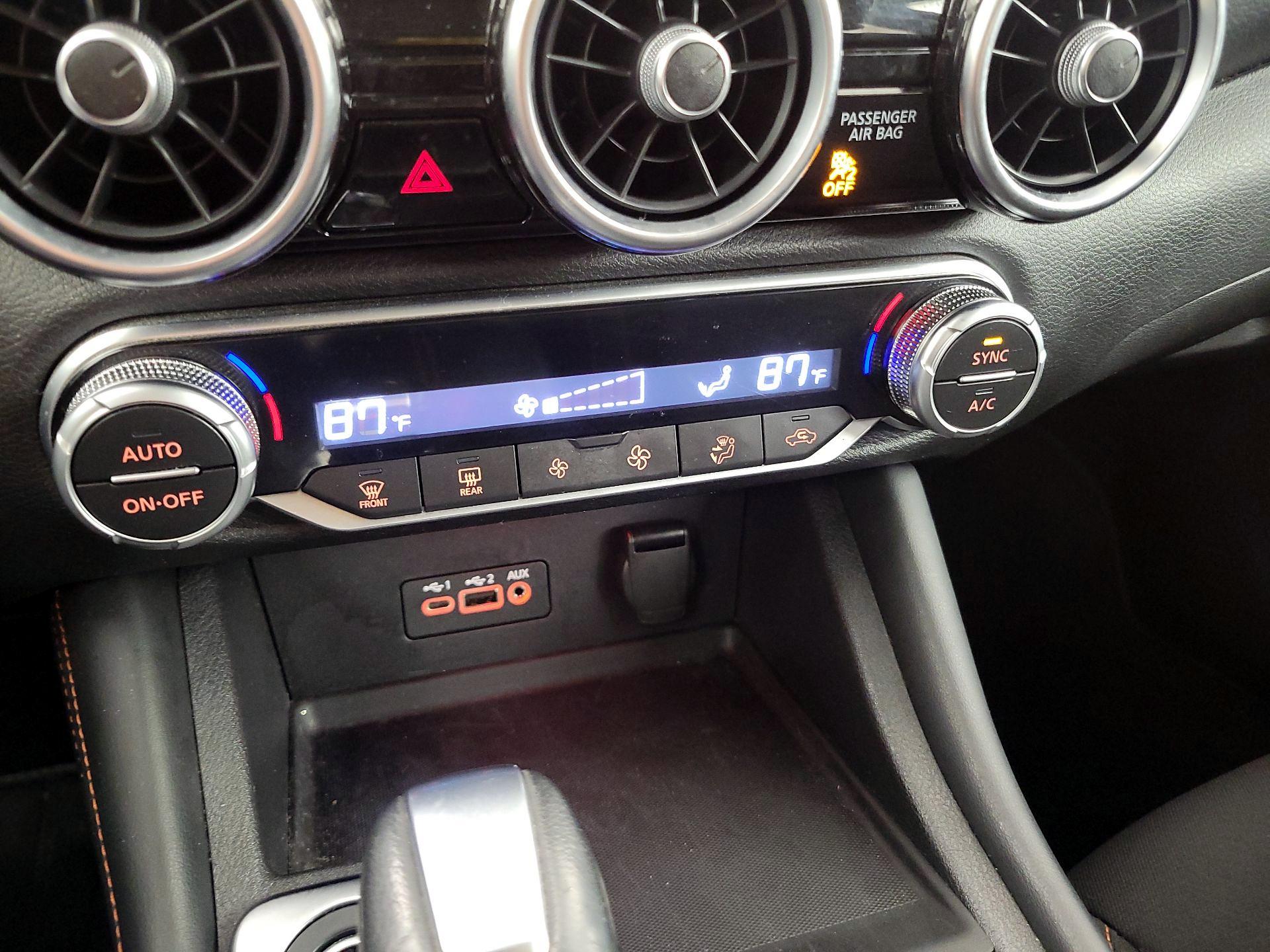 Thumbnail: 2020 Nissan Sentra - 16