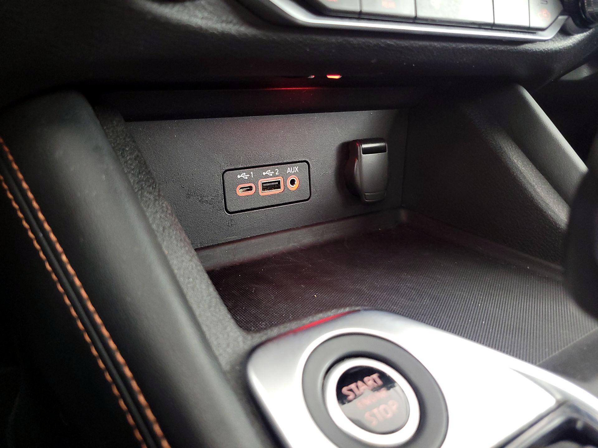 Thumbnail: 2020 Nissan Sentra - 18