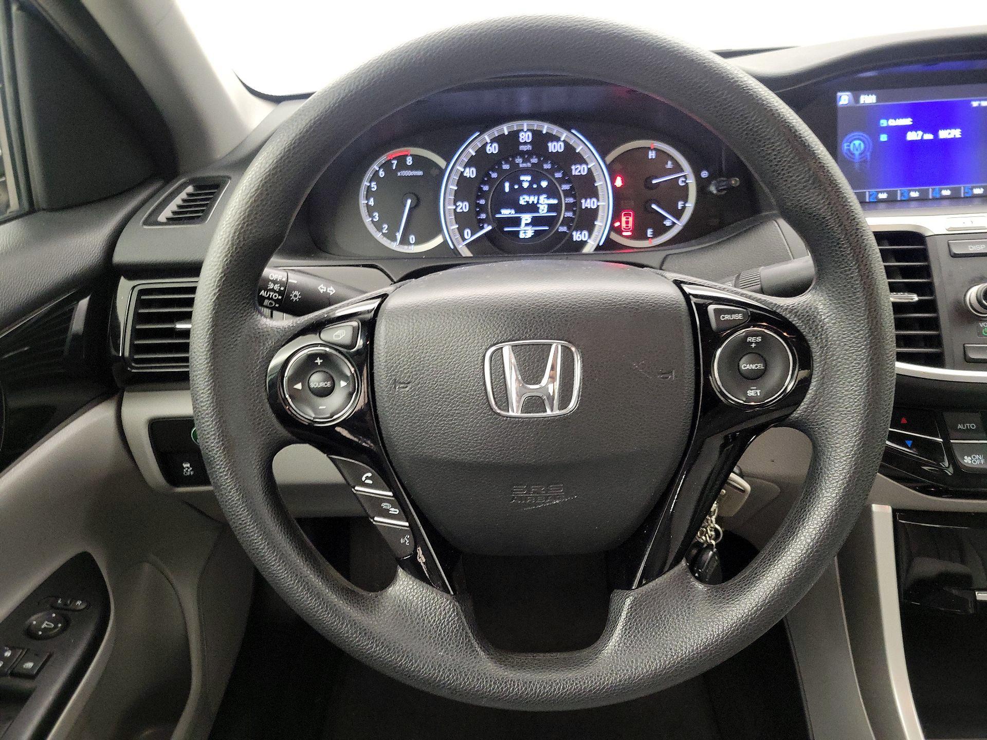 Thumbnail: 2017 Honda Accord - 10