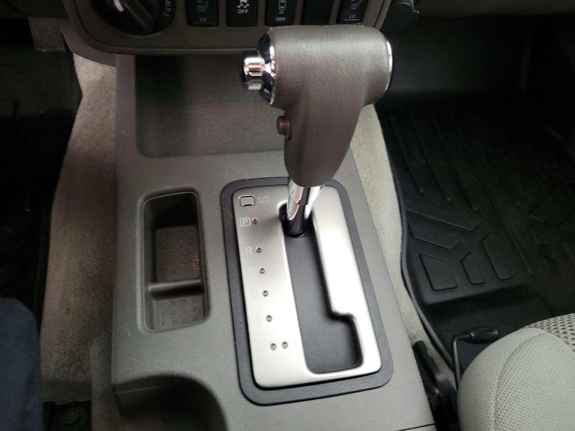 Thumbnail: 2016 Nissan Frontier - 17