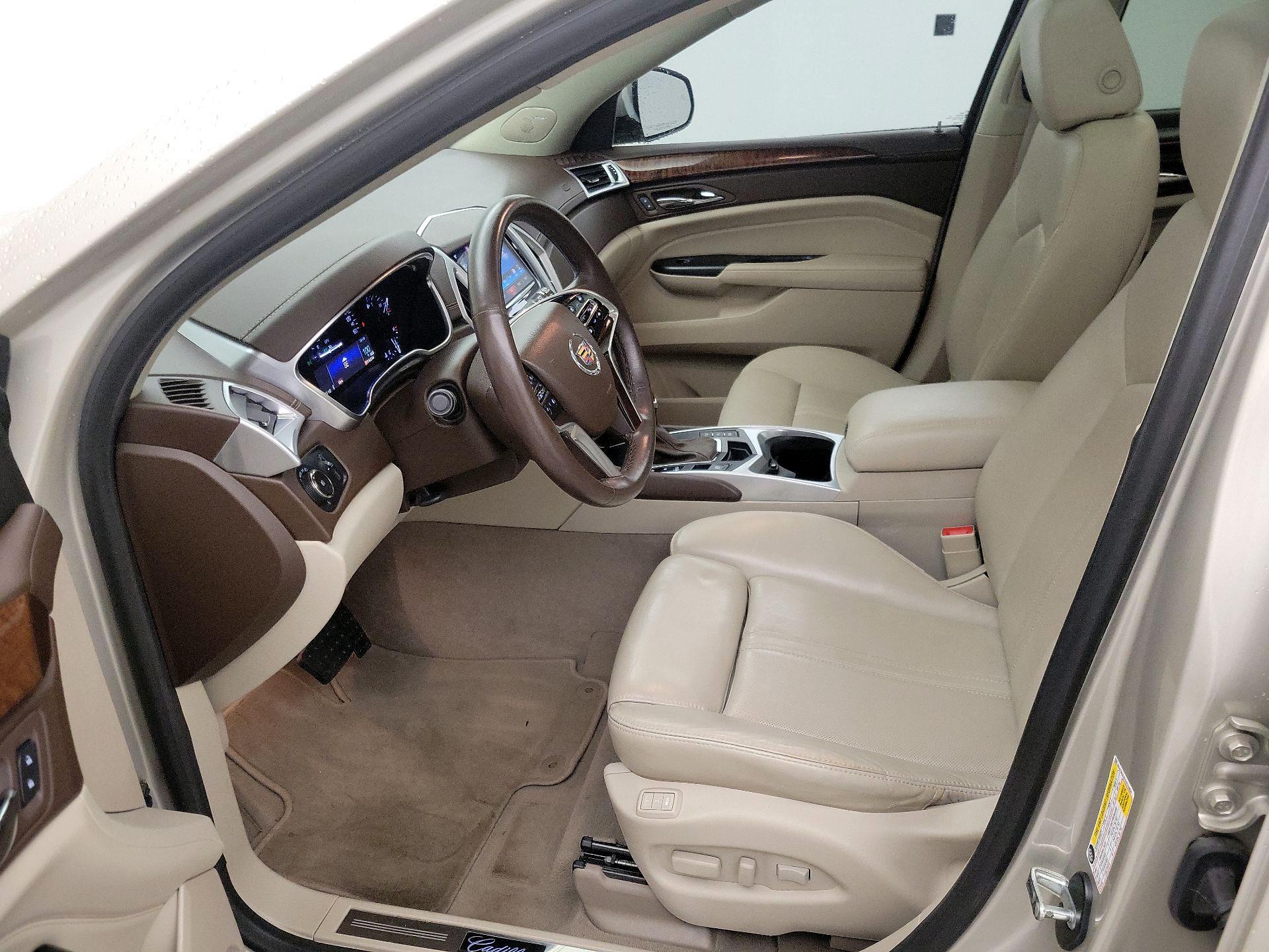 Thumbnail: 2016 Cadillac SRX - 11