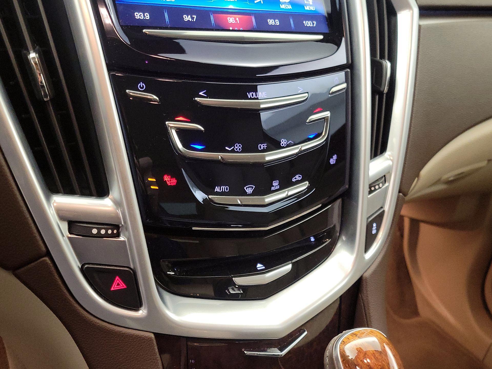 Thumbnail: 2016 Cadillac SRX - 16