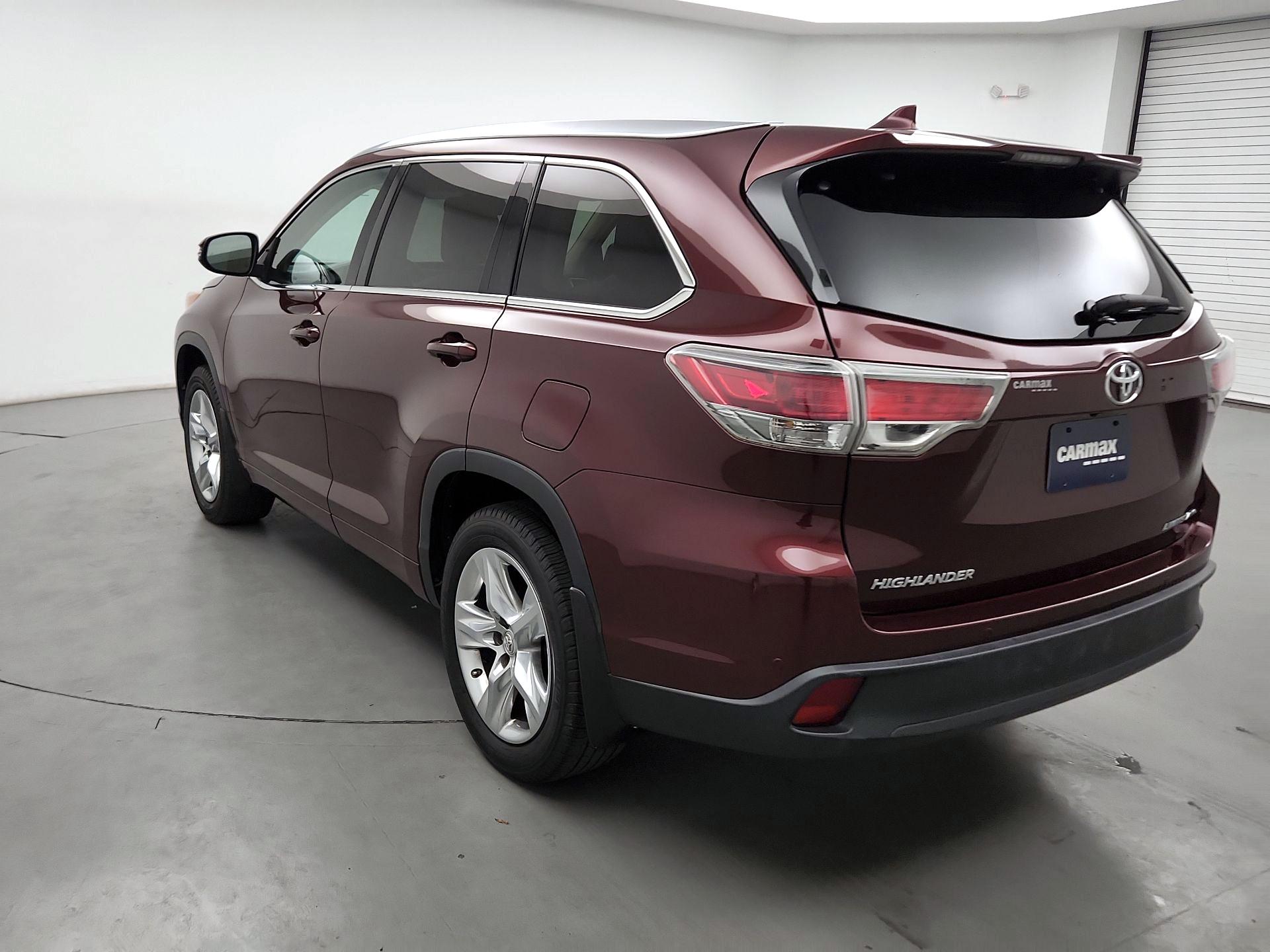 Thumbnail: 2015 Toyota Highlander - 7