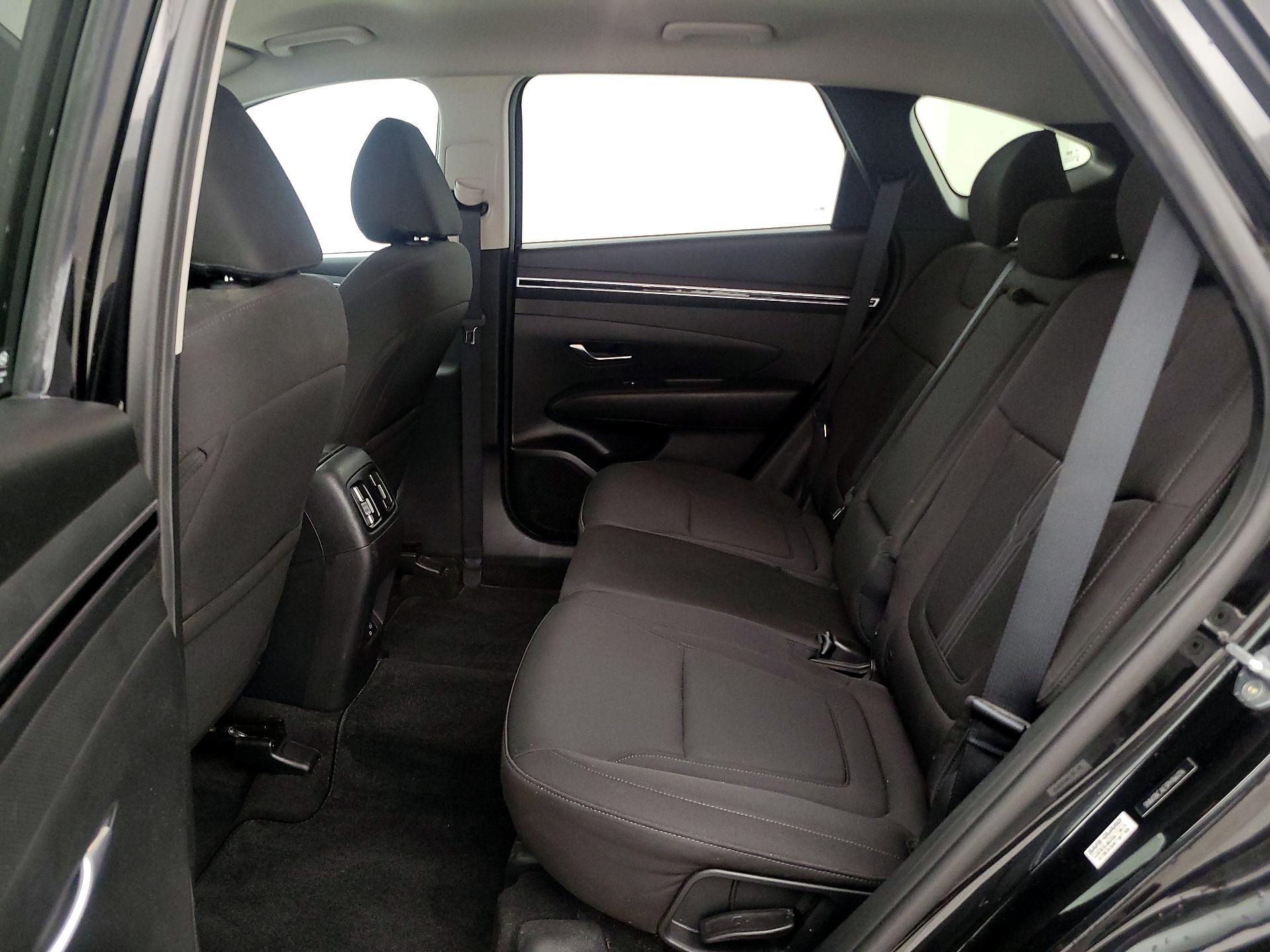 Thumbnail: 2023 Hyundai Tucson - 19