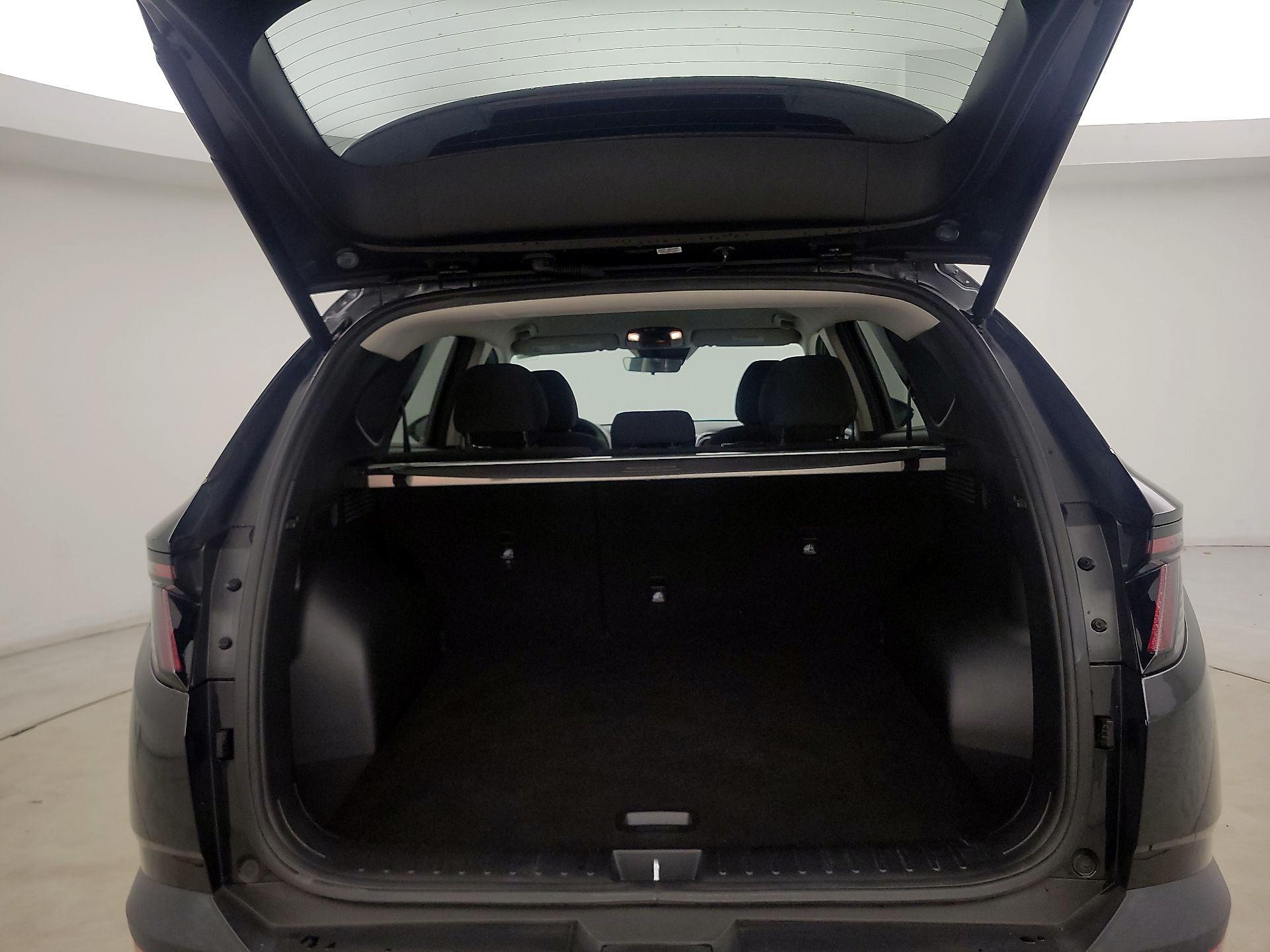 Thumbnail: 2023 Hyundai Tucson - 20