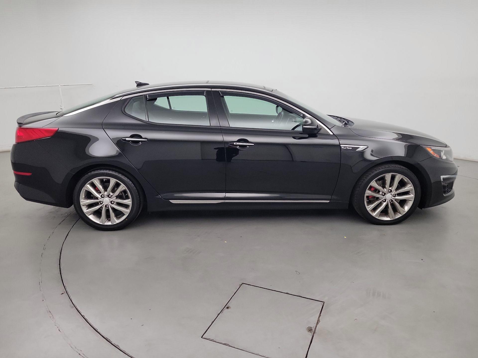 Thumbnail: 2015 Kia Optima - 4