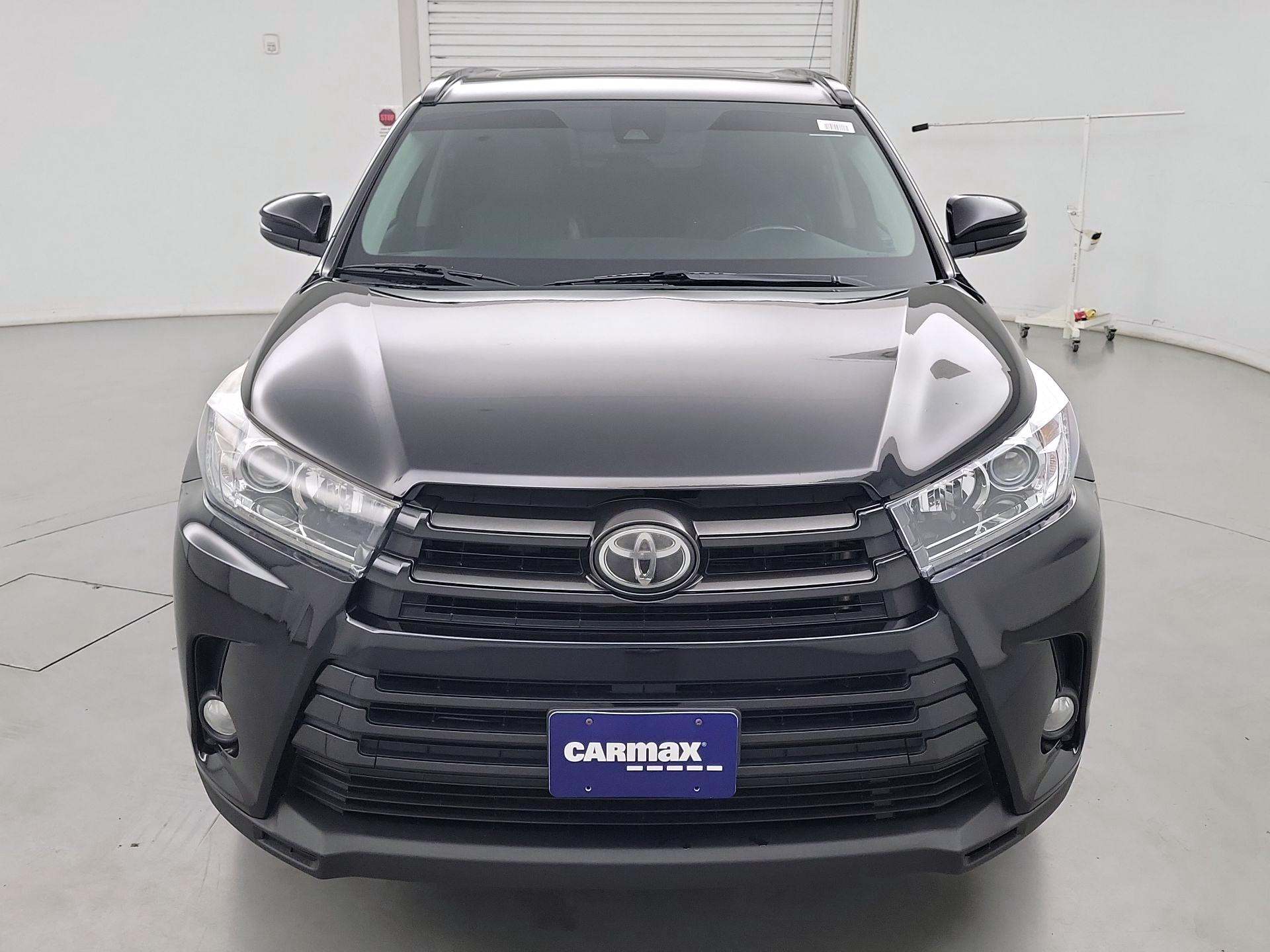 Thumbnail: 2018 Toyota Highlander - 2