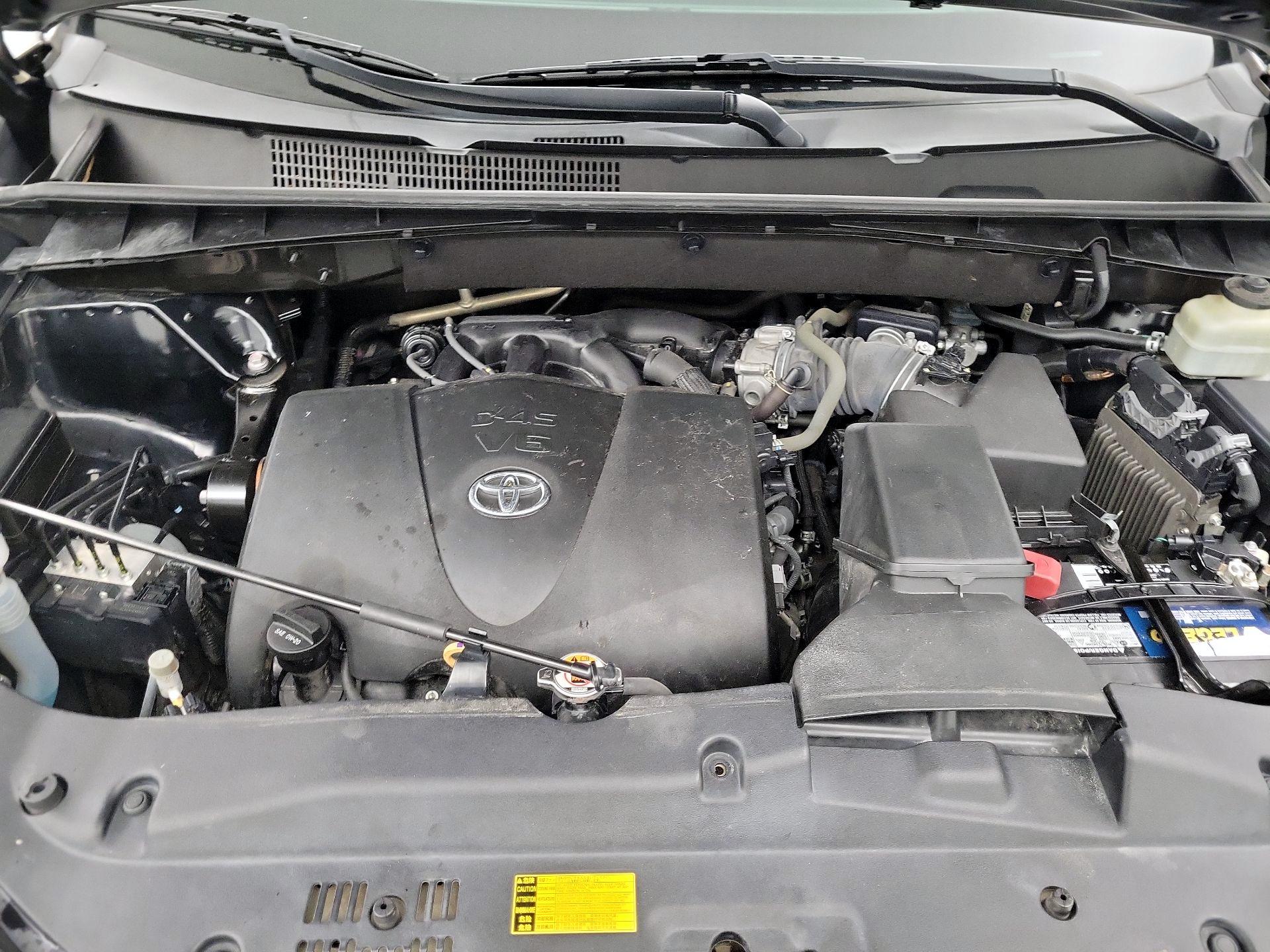 Thumbnail: 2018 Toyota Highlander - 20