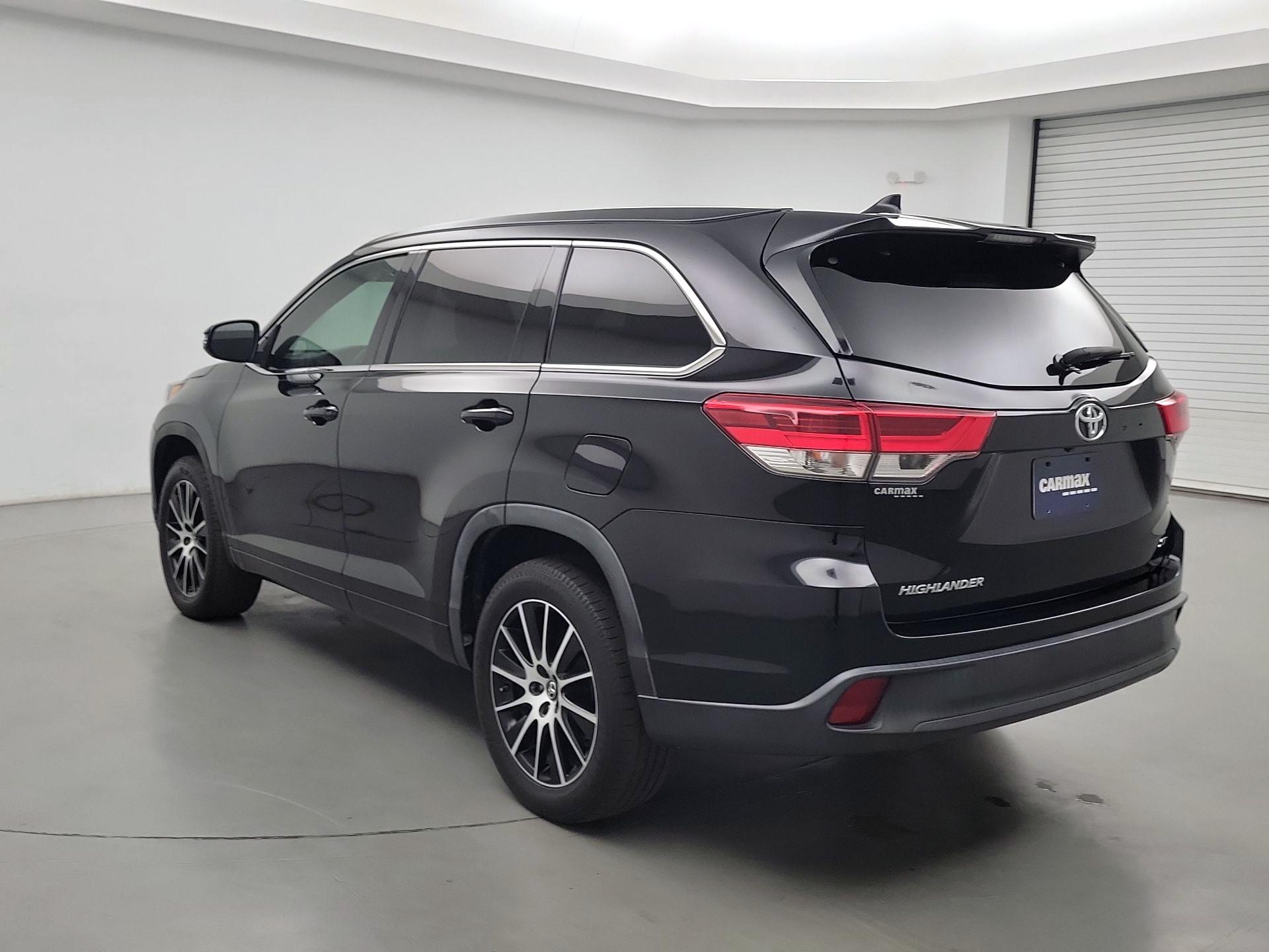 Thumbnail: 2018 Toyota Highlander - 7