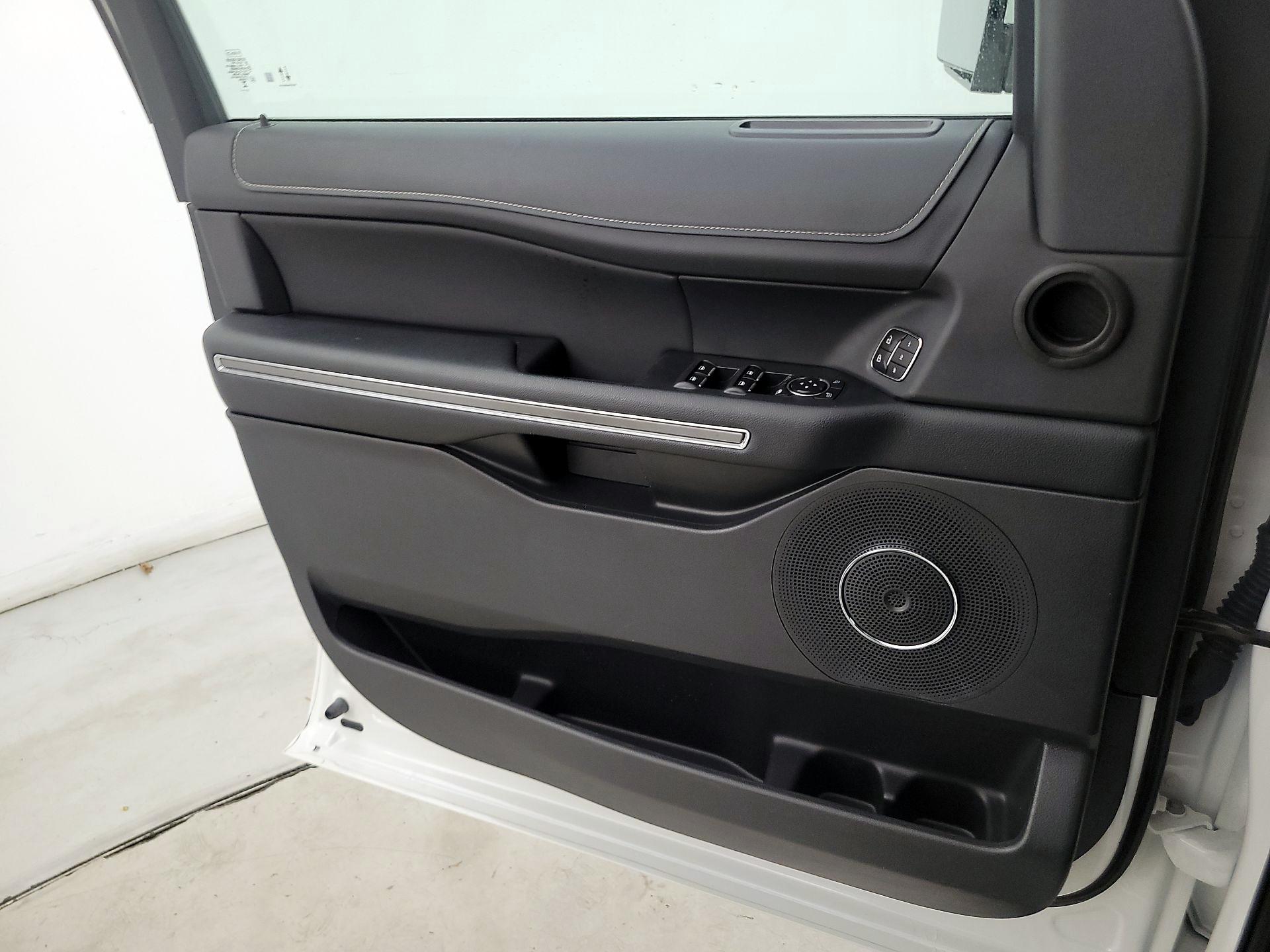 Thumbnail: 2024 Ford Expedition - 12