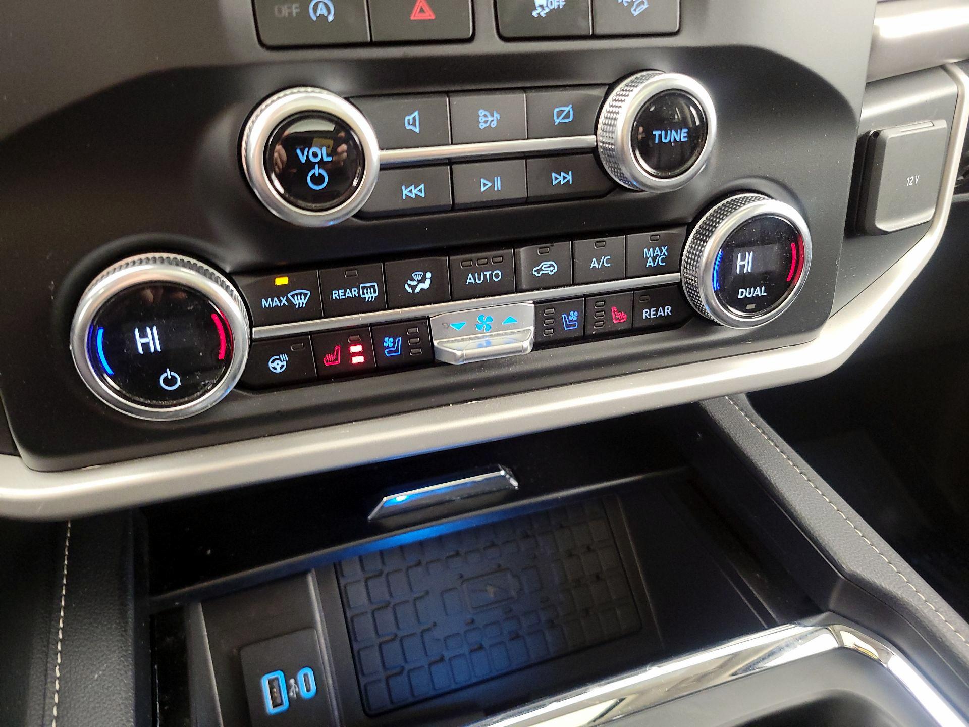 Thumbnail: 2024 Ford Expedition - 17