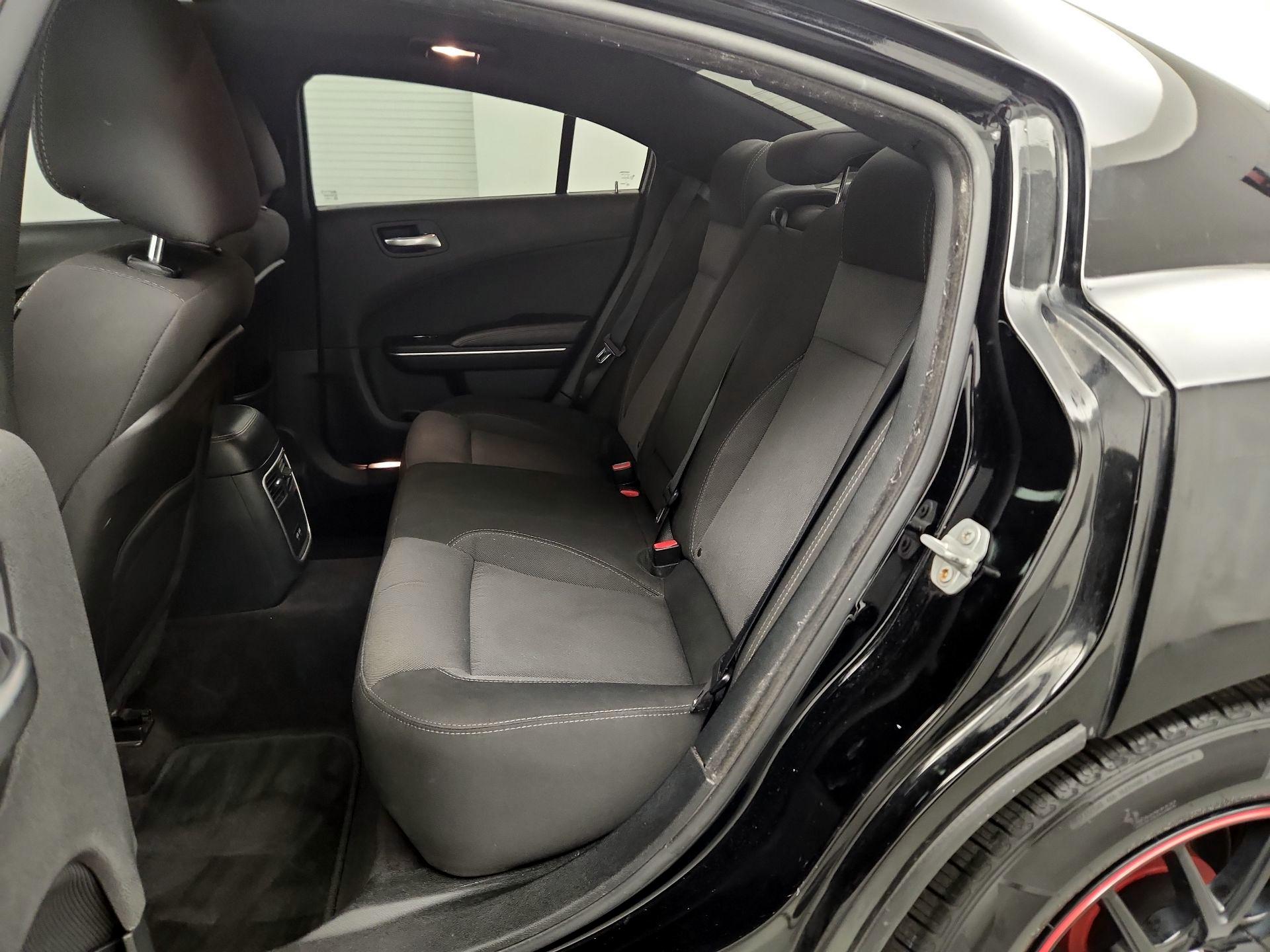 Thumbnail: 2017 Dodge Charger - 17