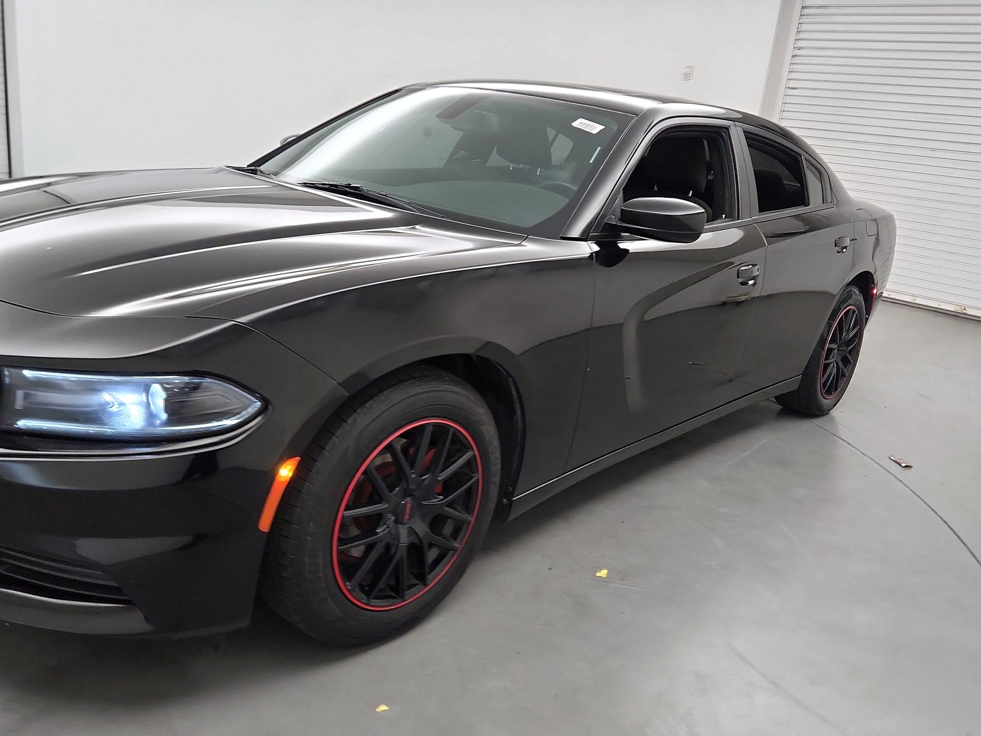 Thumbnail: 2017 Dodge Charger - 3