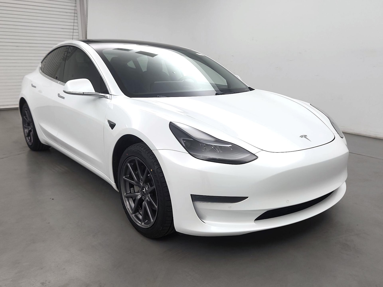 2019 Tesla Model 3 Base