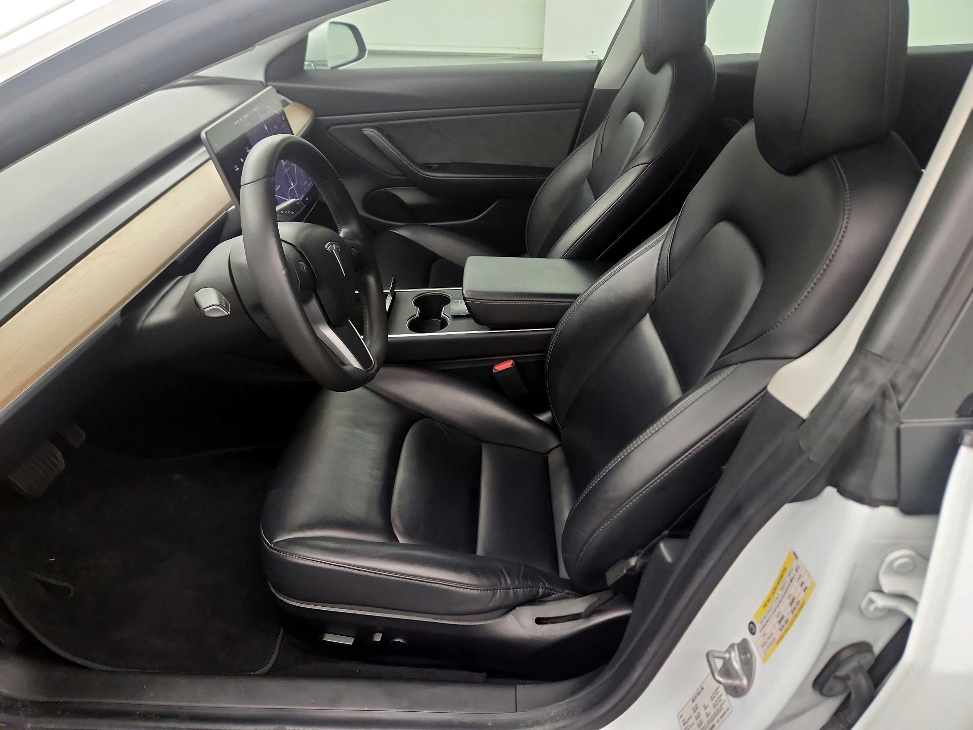 Thumbnail: 2019 Tesla Model 3 - 9