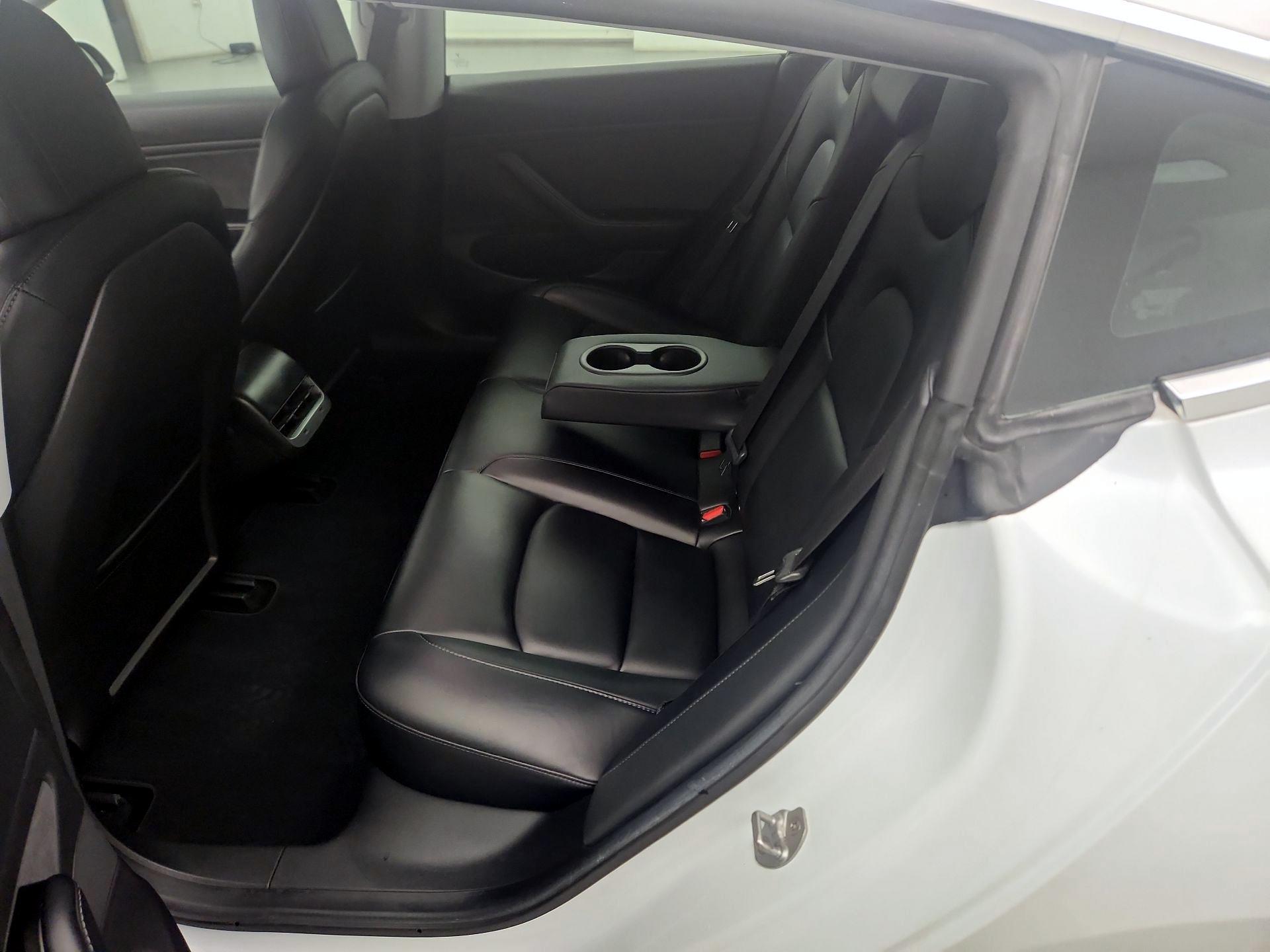 Thumbnail: 2019 Tesla Model 3 - 18