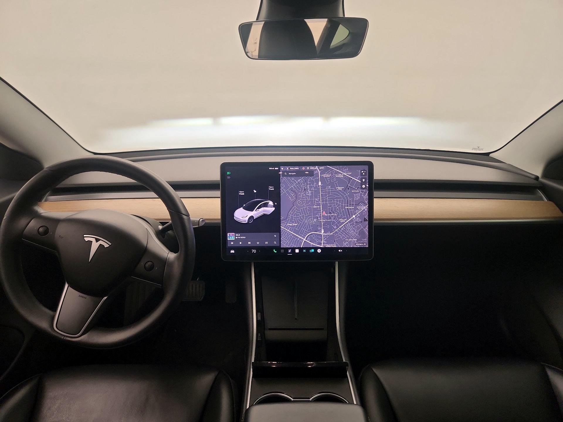 Thumbnail: 2019 Tesla Model 3 - 8