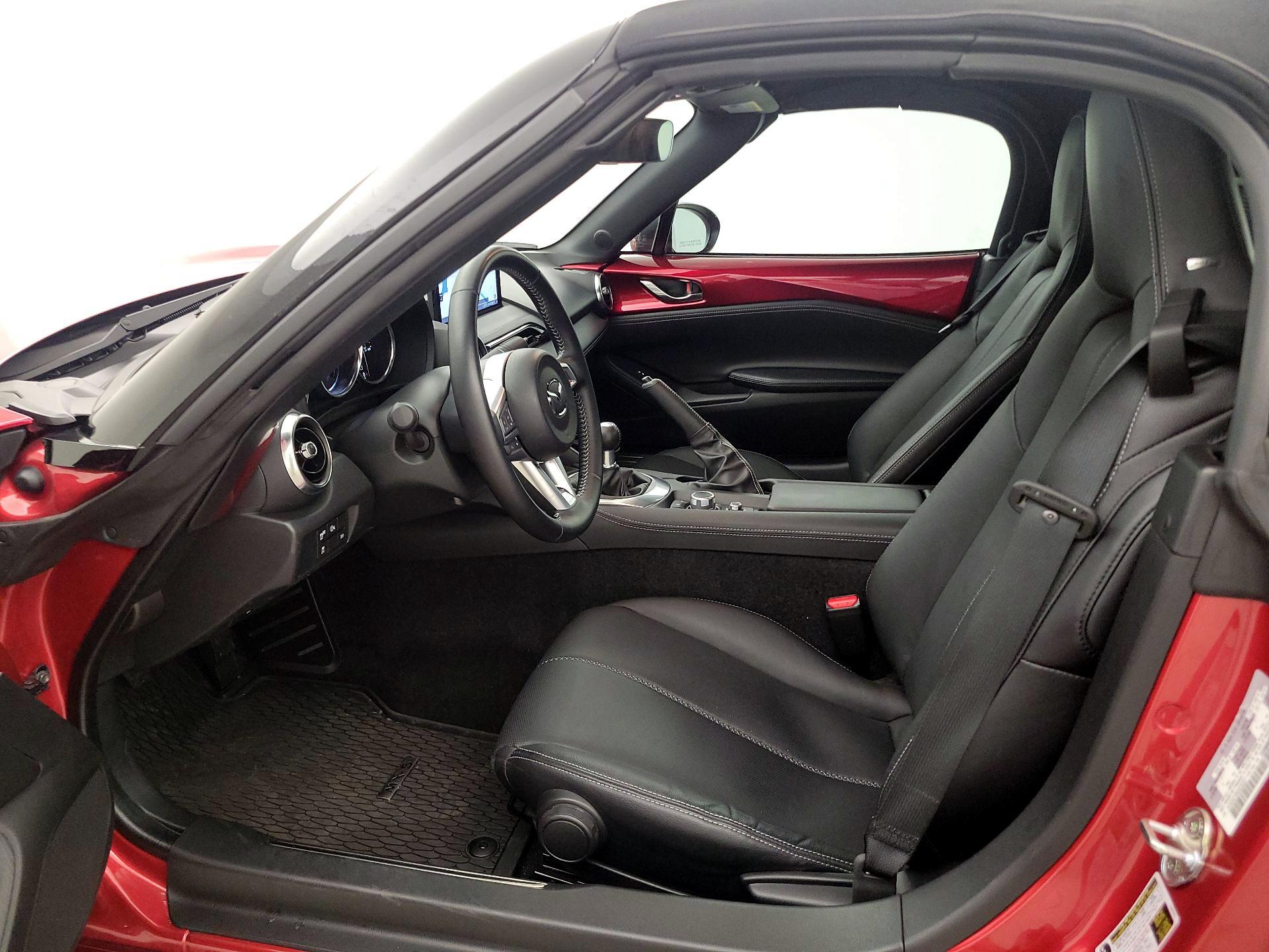 Thumbnail: 2024 Mazda MX-5 Miata - 11