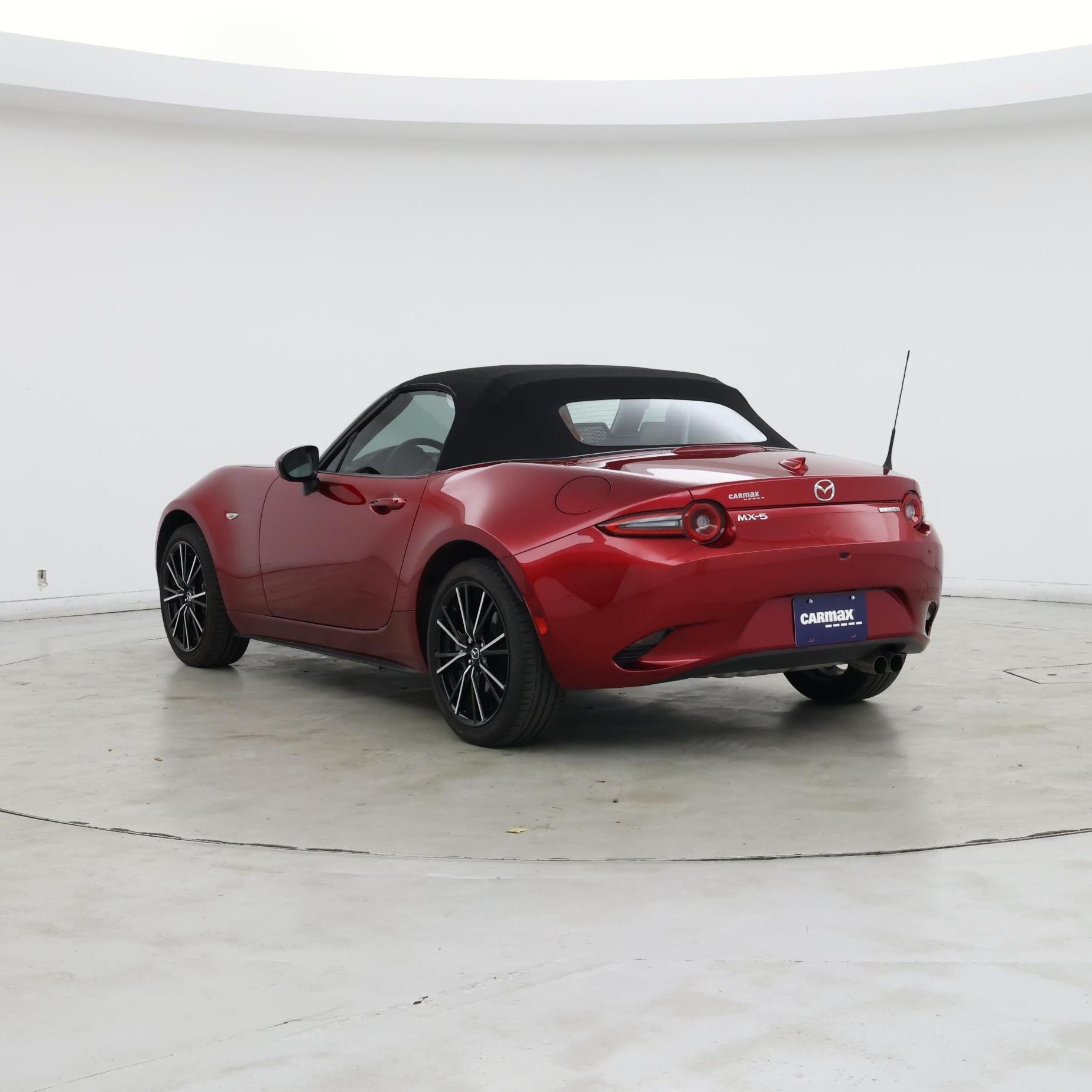 Thumbnail: 2024 Mazda MX-5 Miata - 2