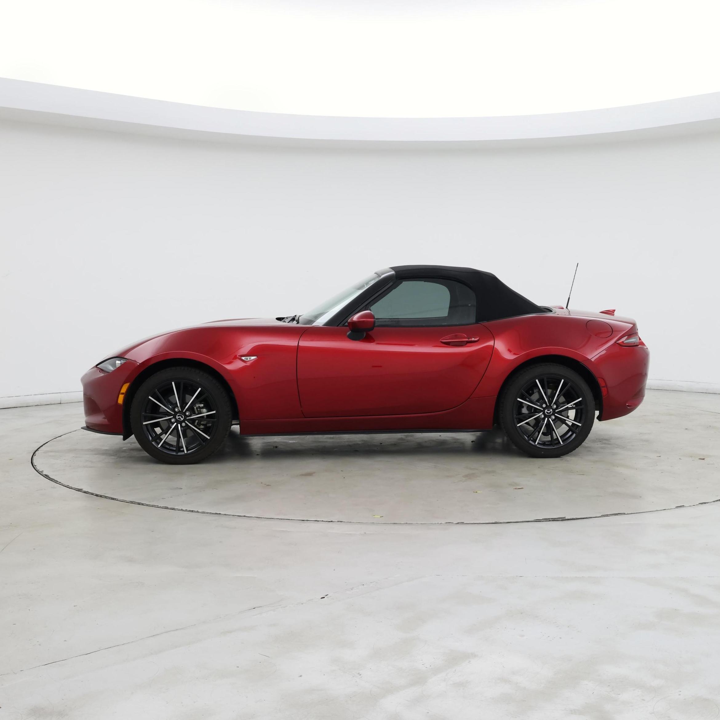 Thumbnail: 2024 Mazda MX-5 Miata - 3