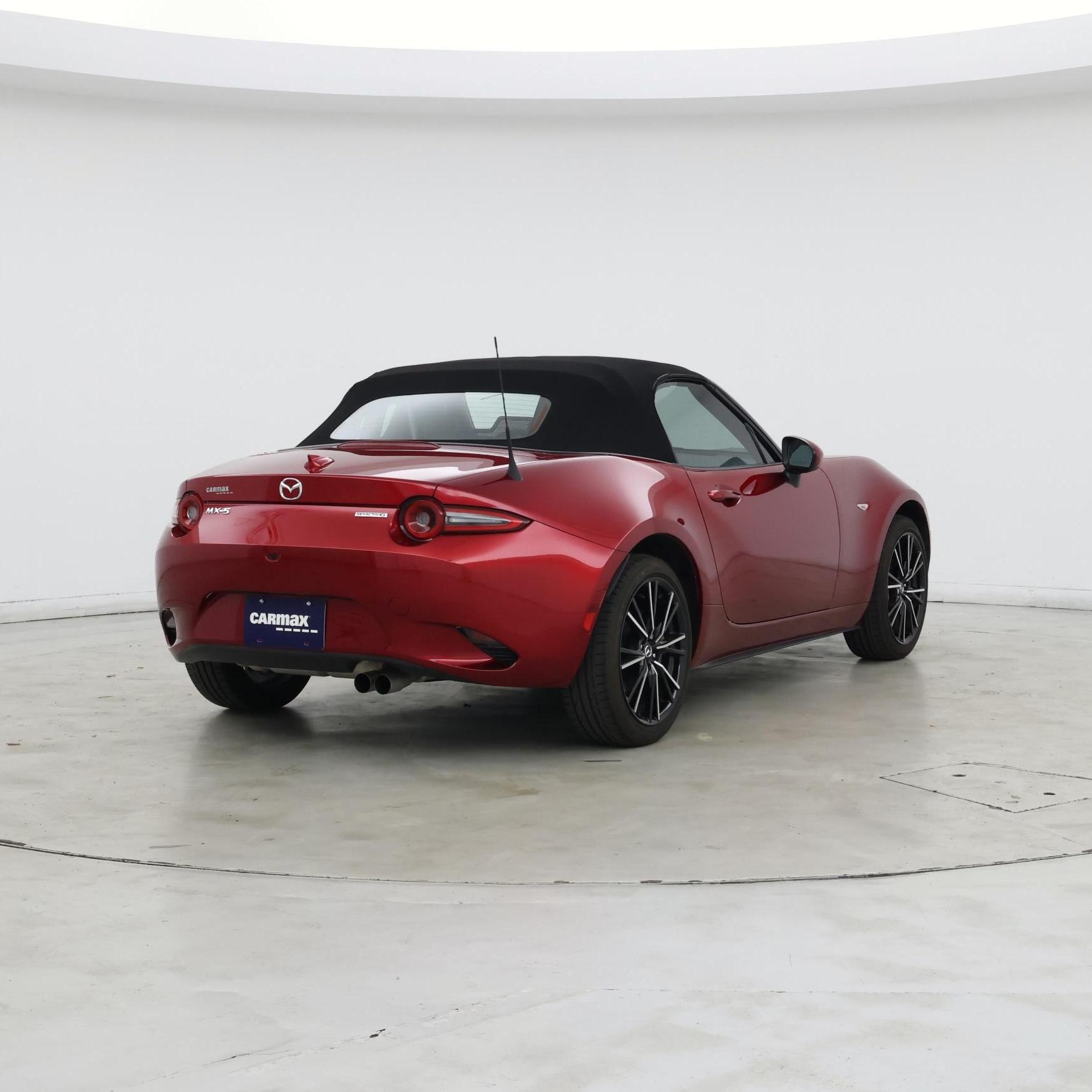 Thumbnail: 2024 Mazda MX-5 Miata - 8