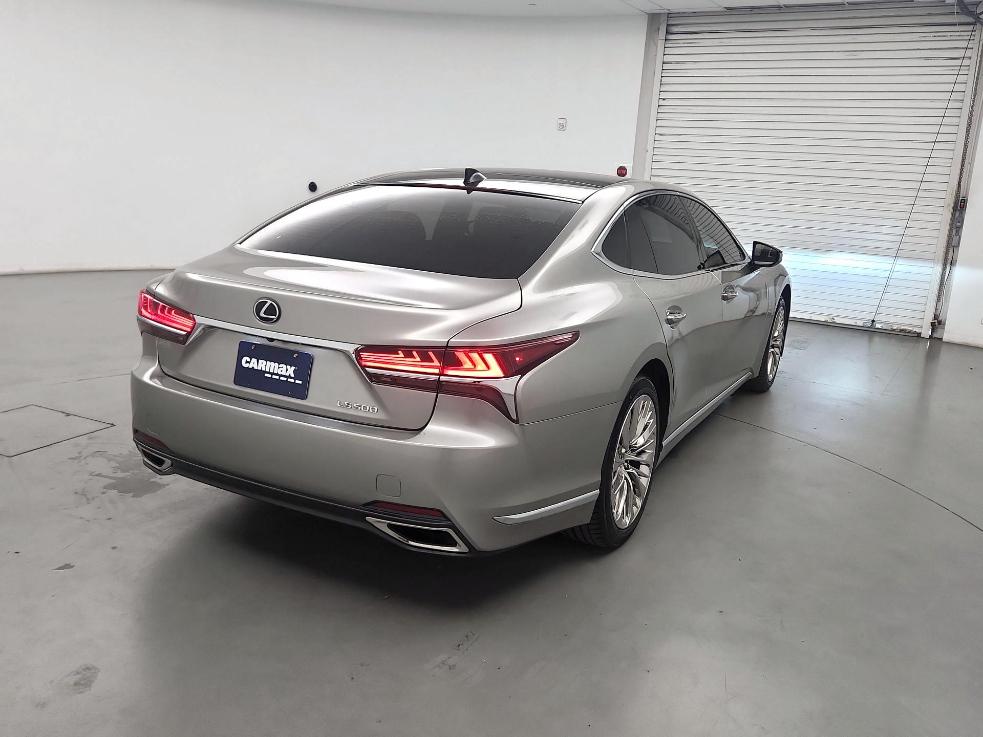 Thumbnail: 2019 Lexus LS - 5