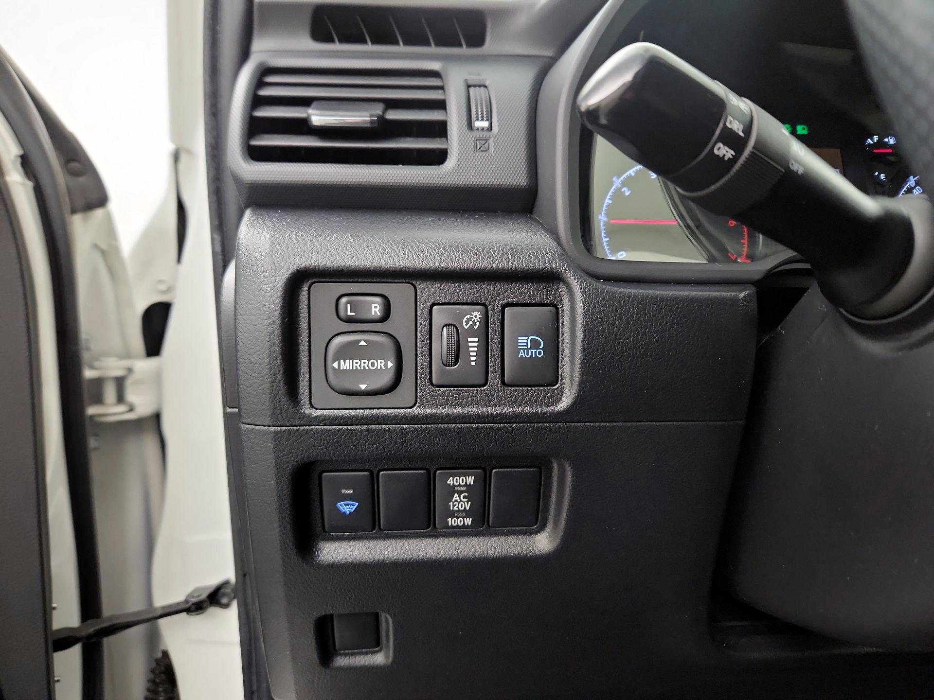 Thumbnail: 2020 Toyota 4Runner - 11