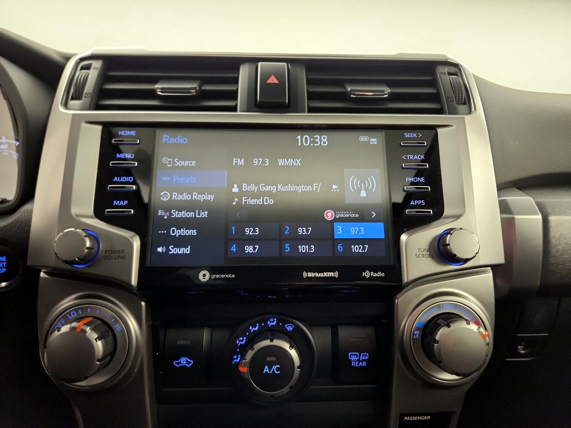 Thumbnail: 2020 Toyota 4Runner - 14