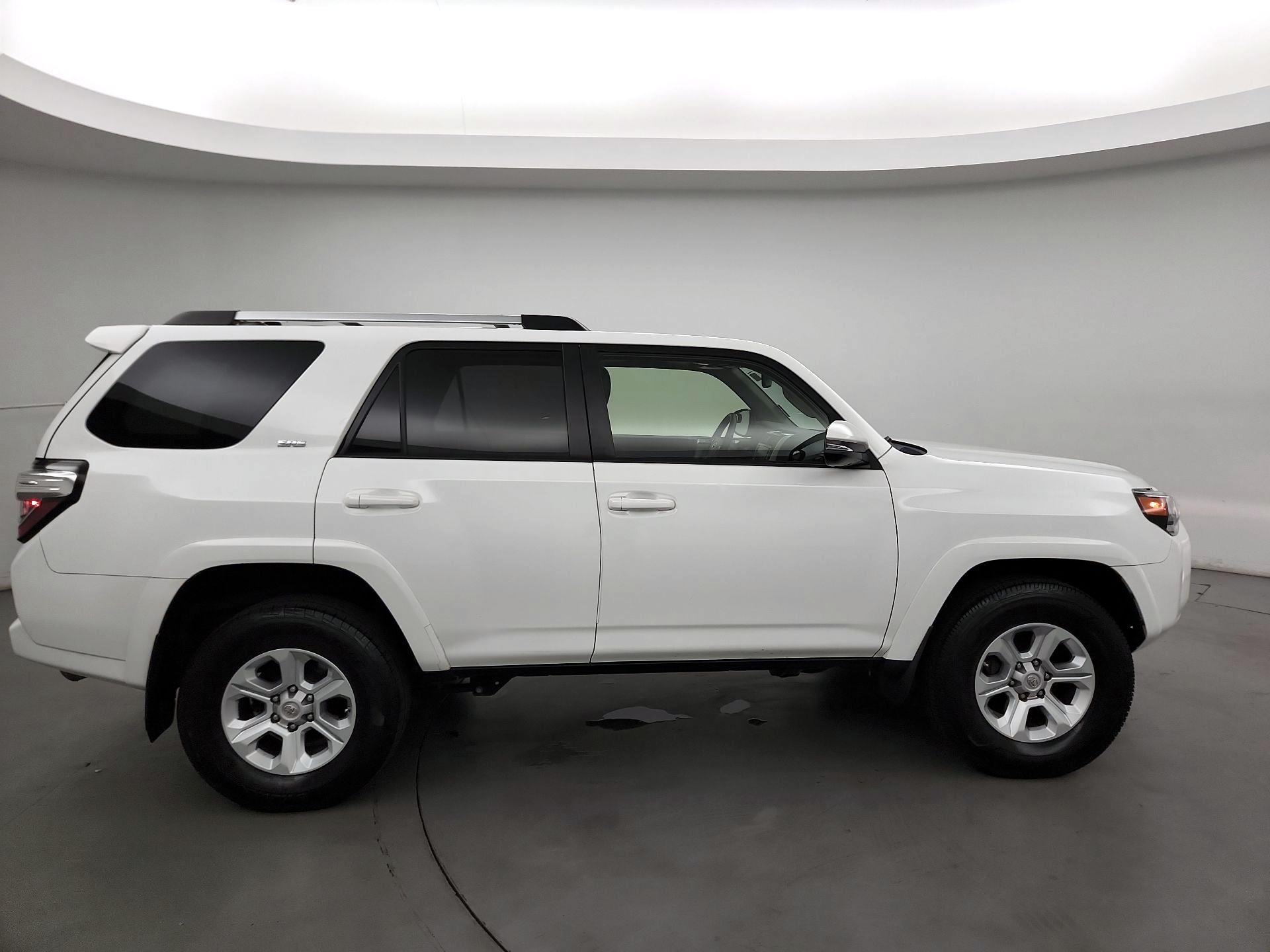 Thumbnail: 2020 Toyota 4Runner - 4