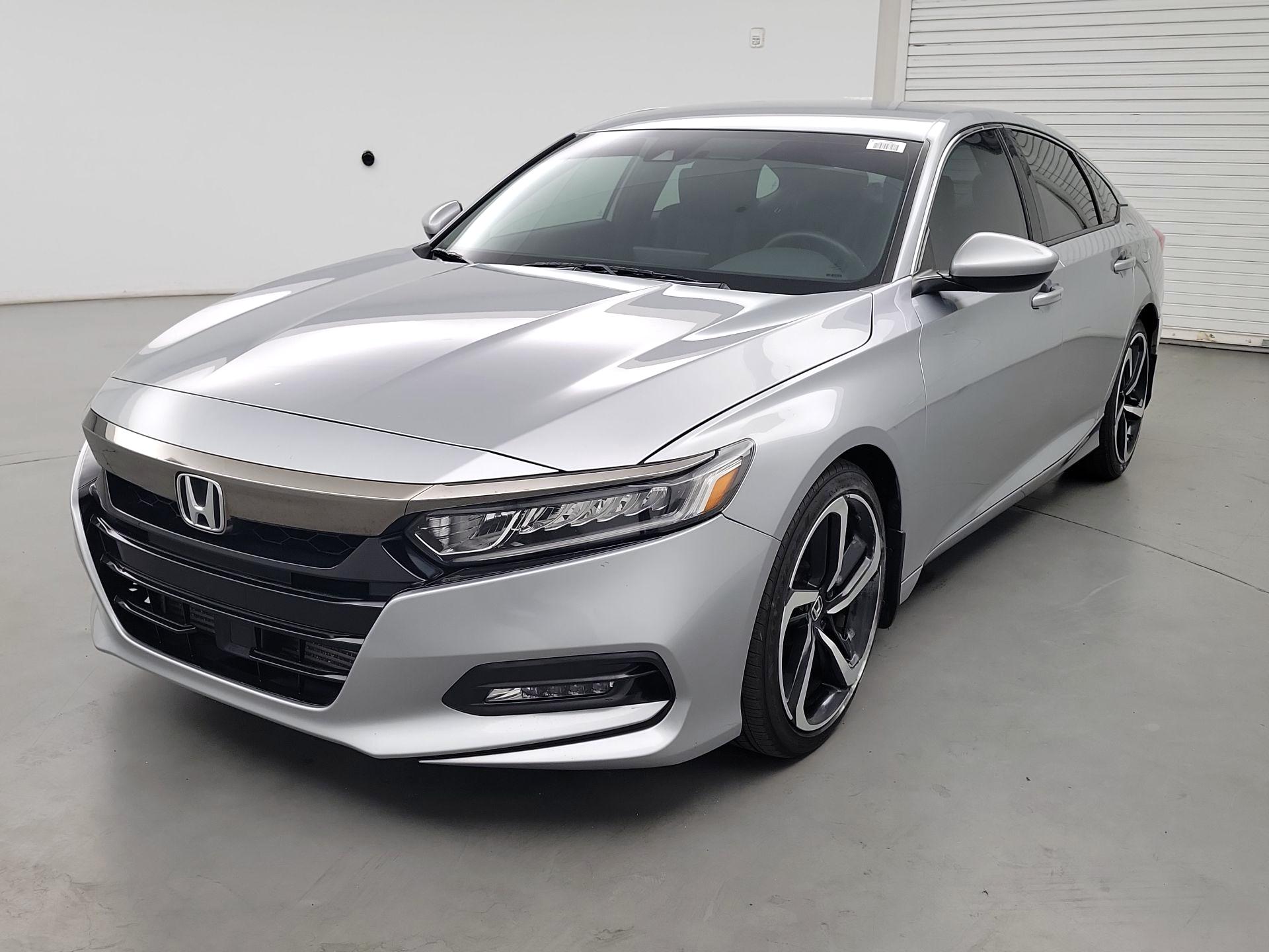 Thumbnail: 2018 Honda Accord - 3