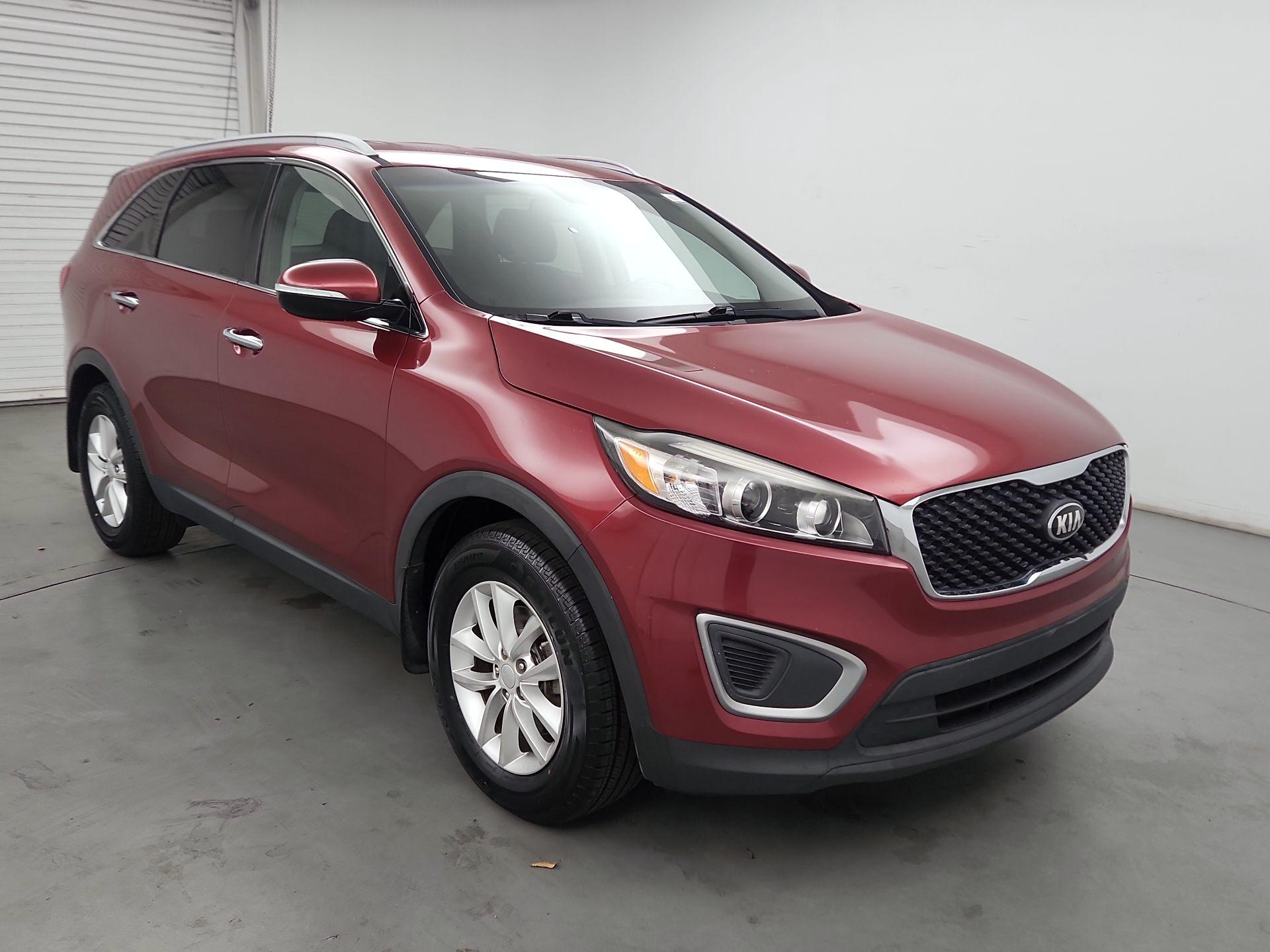 Thumbnail: 2017 Kia Sorento - 1