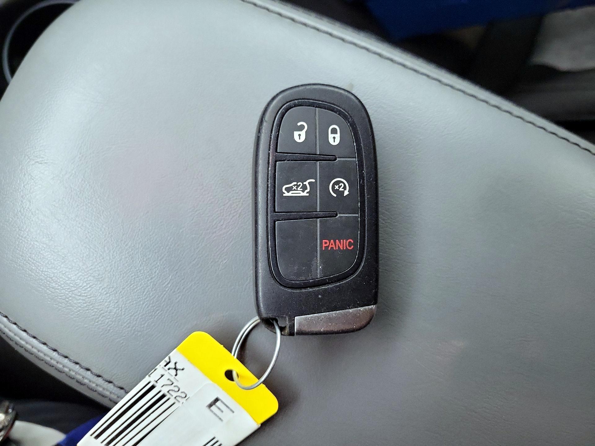 Thumbnail: 2014 Jeep Cherokee - 20