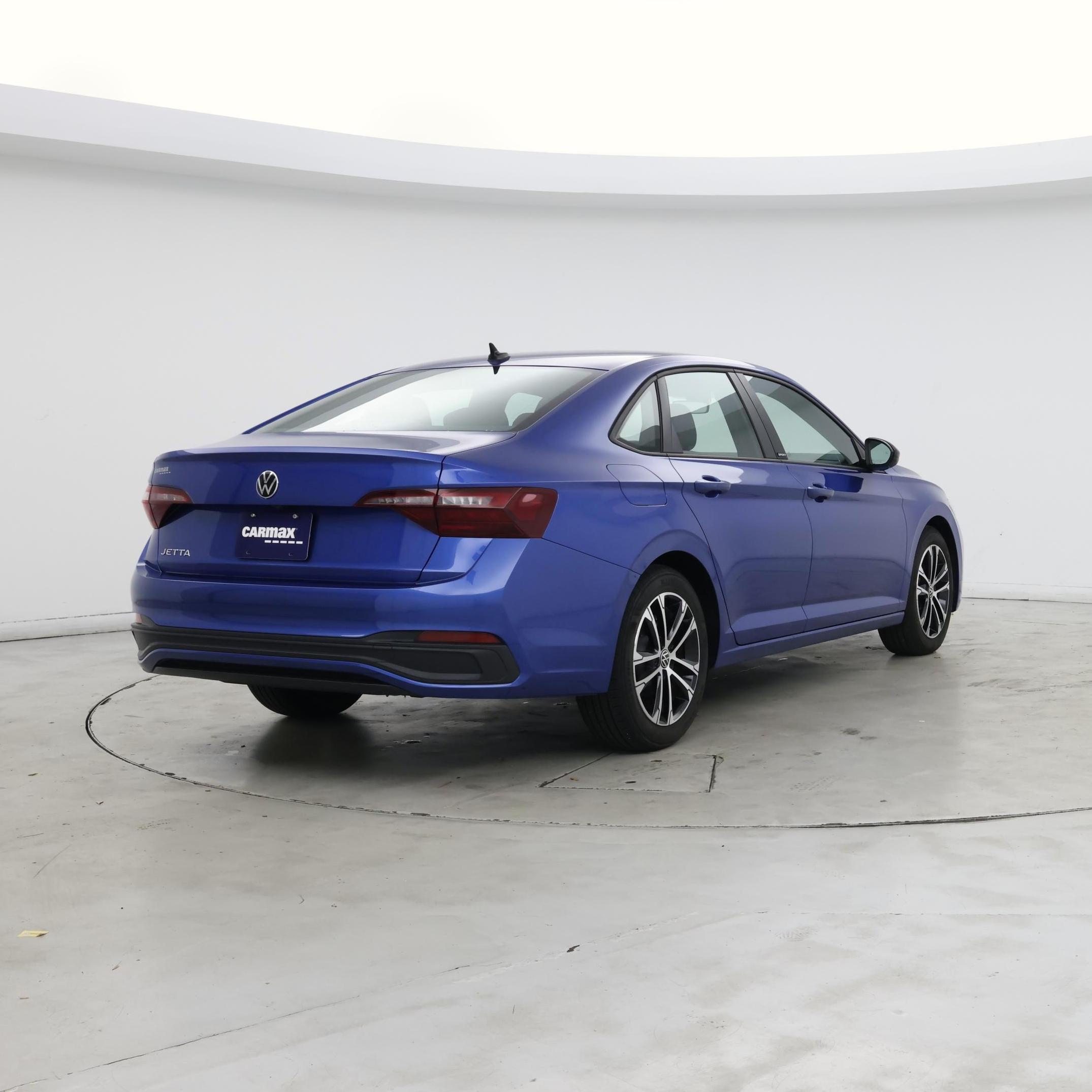 Thumbnail: 2024 Volkswagen Jetta - 8