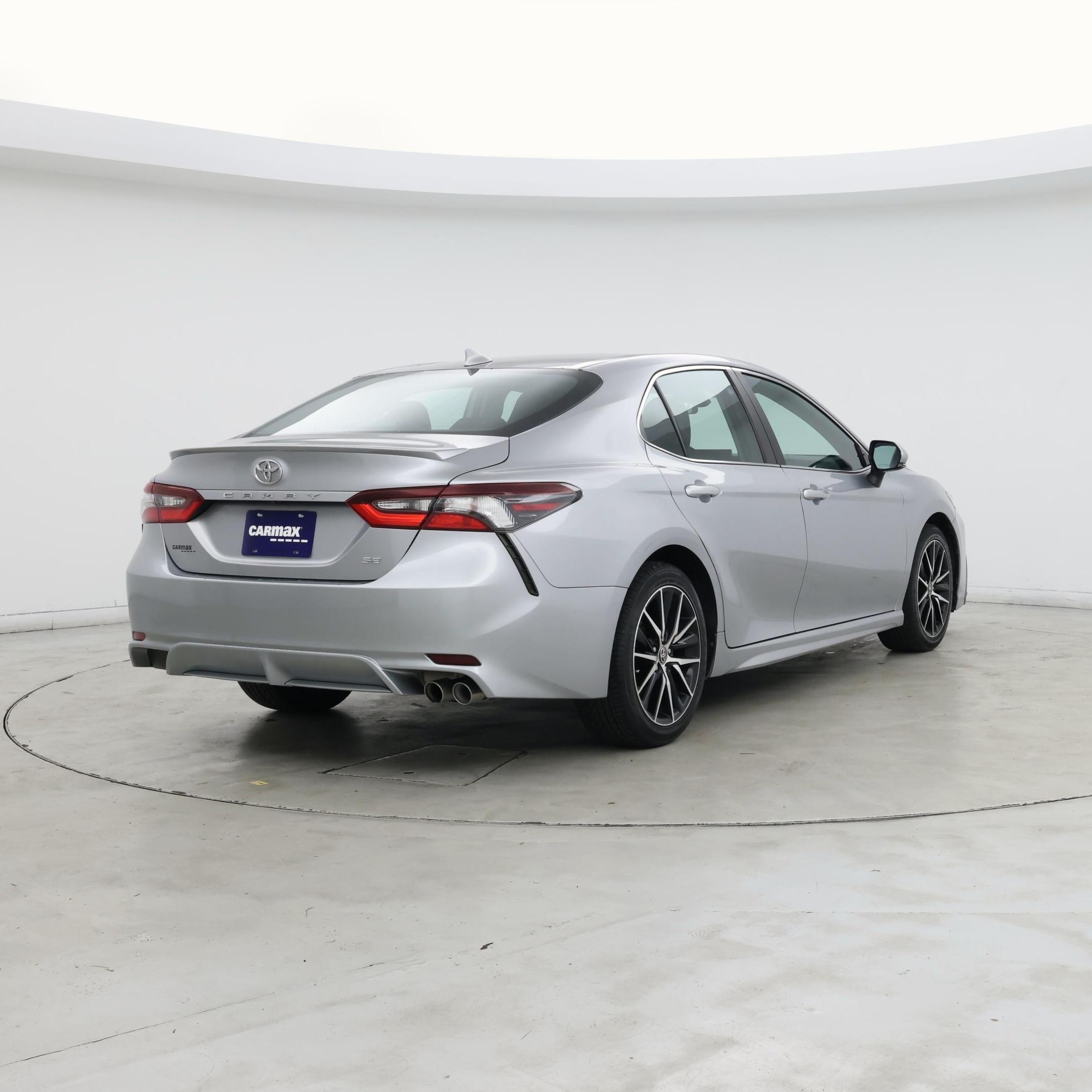 Thumbnail: 2021 Toyota Camry - 8