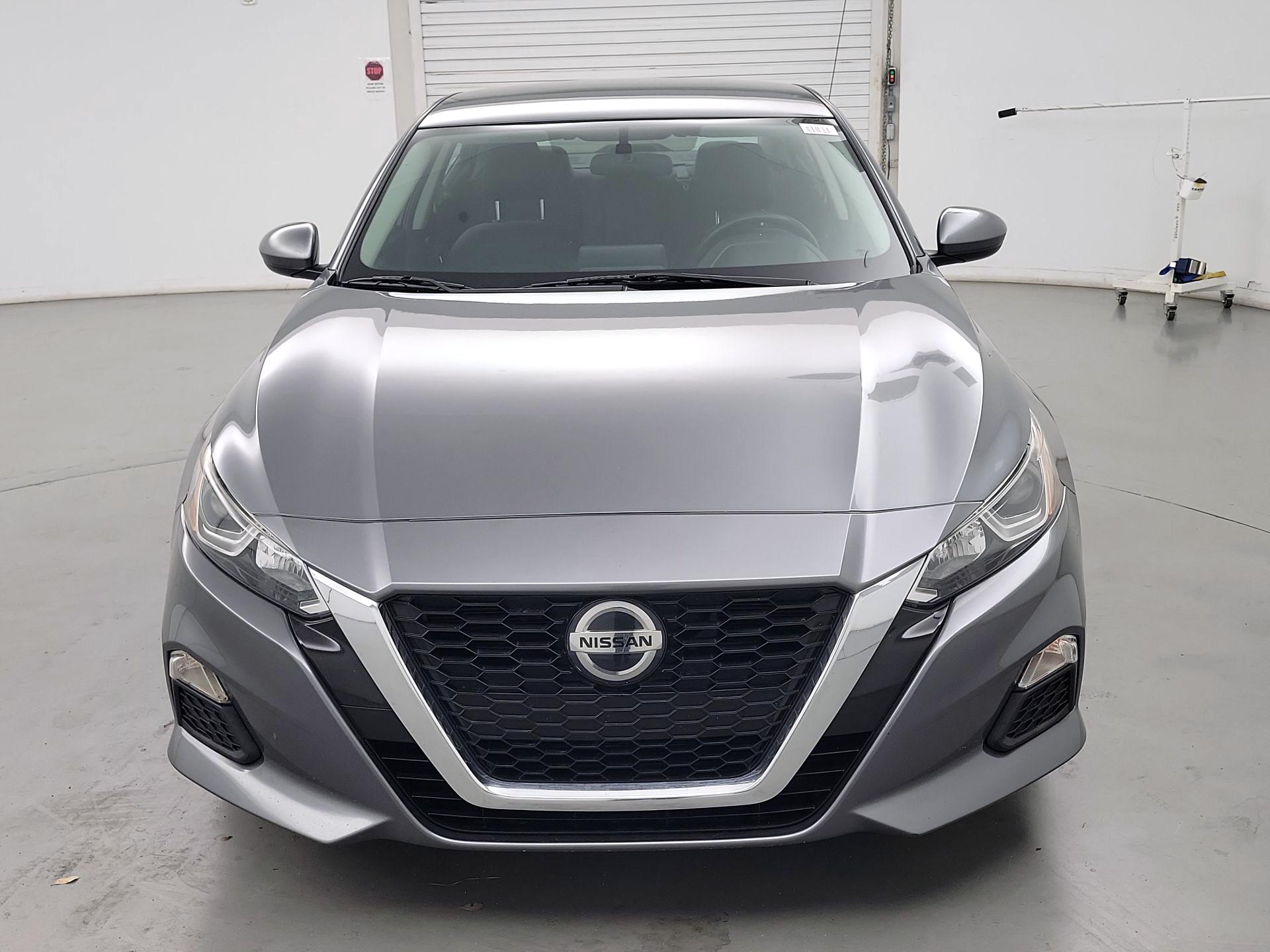 Thumbnail: 2020 Nissan Altima - 2