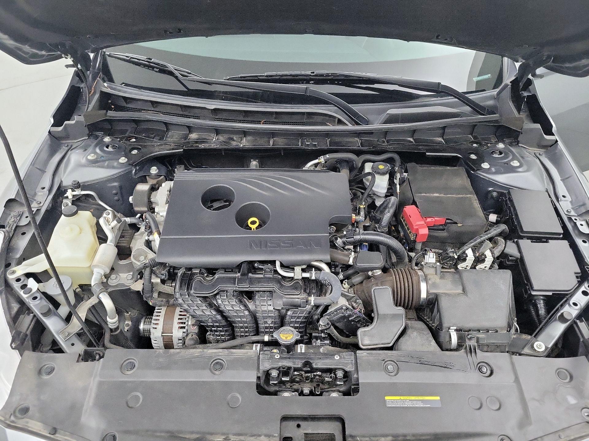 Thumbnail: 2020 Nissan Altima - 19