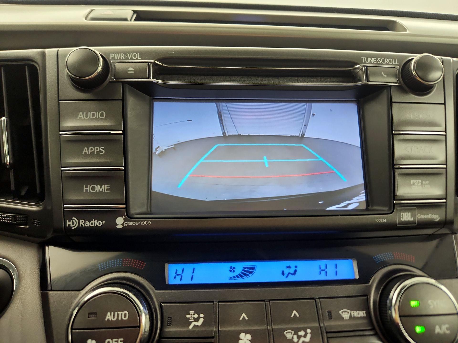 Thumbnail: 2015 Toyota RAV4 - 12