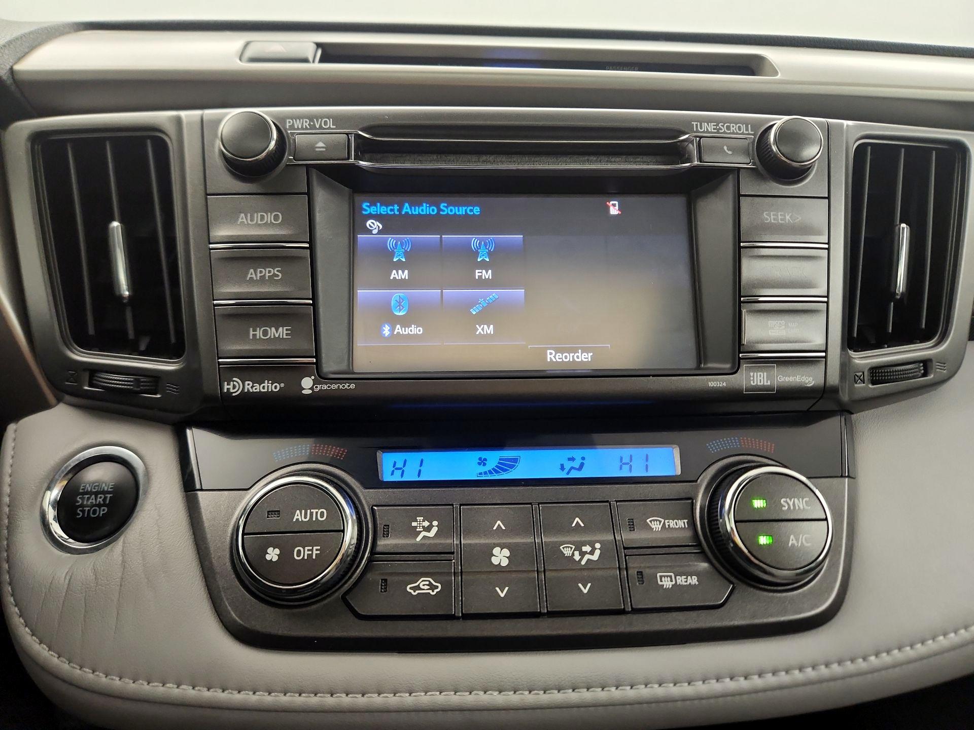 Thumbnail: 2015 Toyota RAV4 - 14