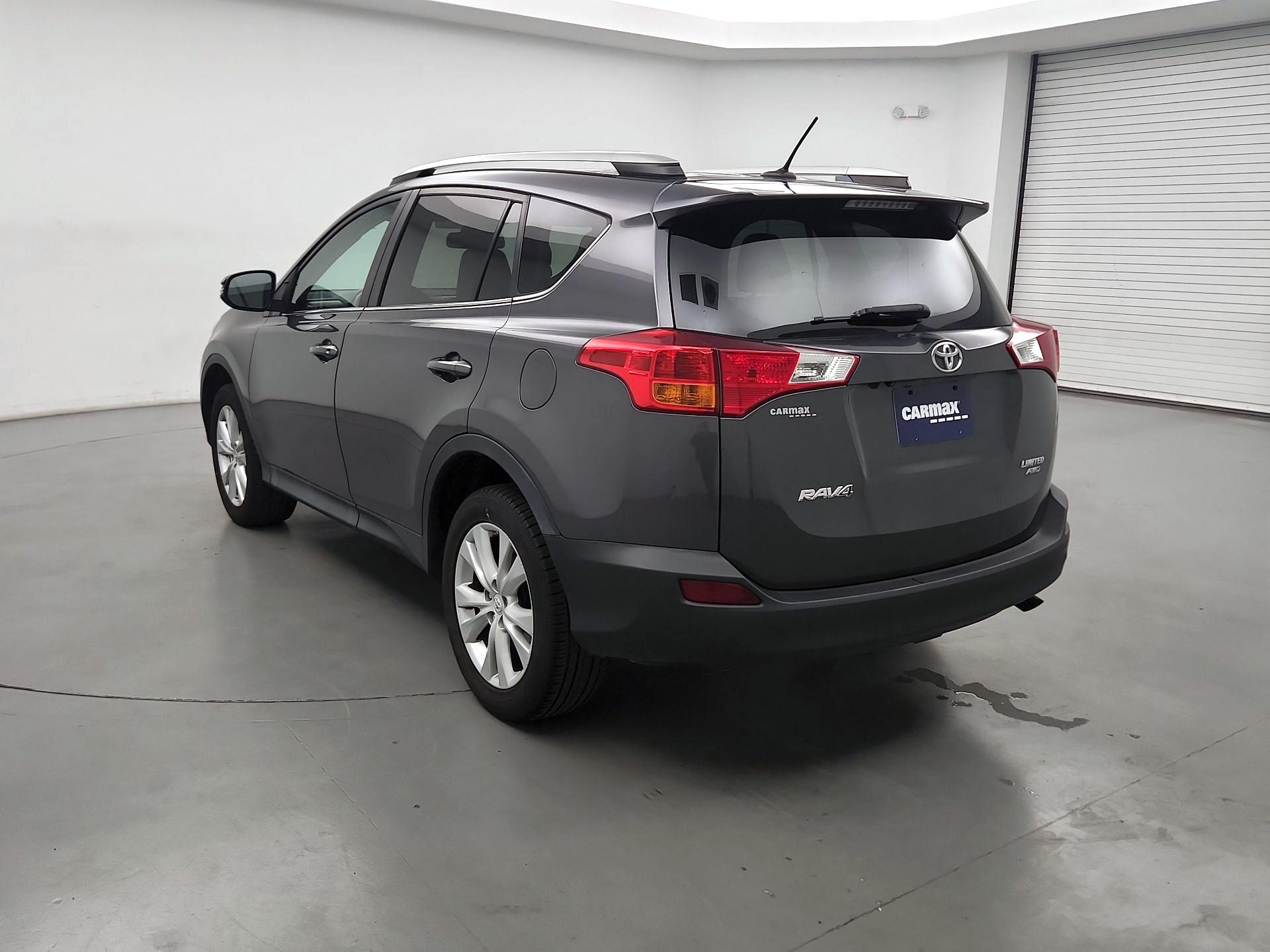 Thumbnail: 2015 Toyota RAV4 - 7