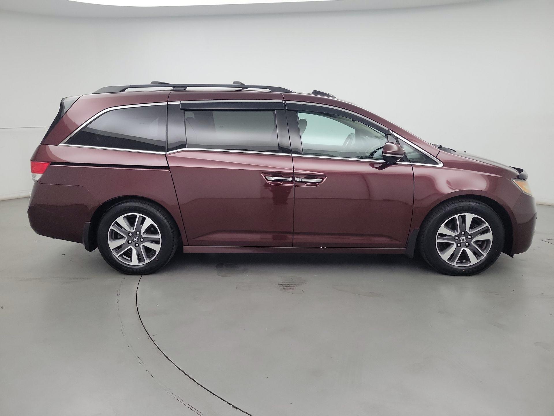 Thumbnail: 2015 Honda Odyssey - 4