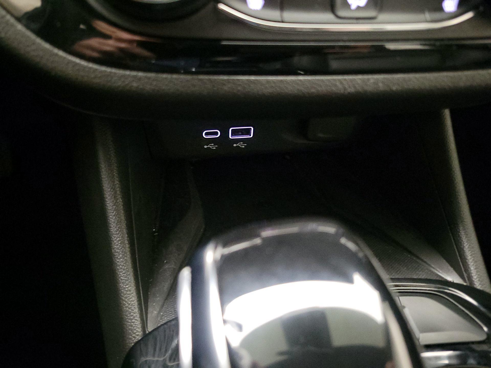 Thumbnail: 2024 Buick Envista - 18