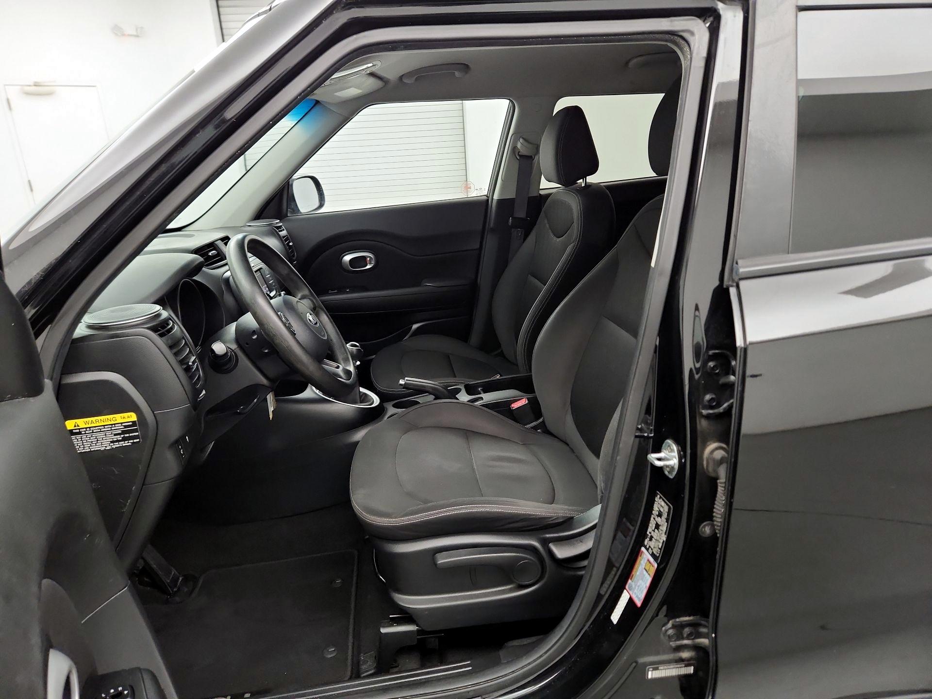 Thumbnail: 2017 Kia Soul - 9