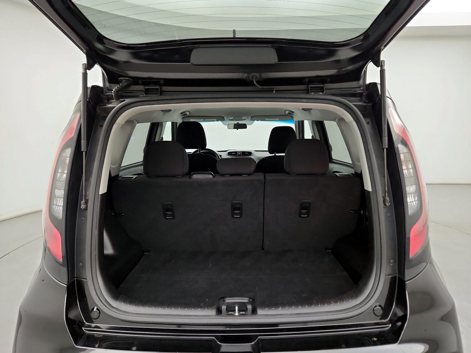 Thumbnail: 2017 Kia Soul - 17