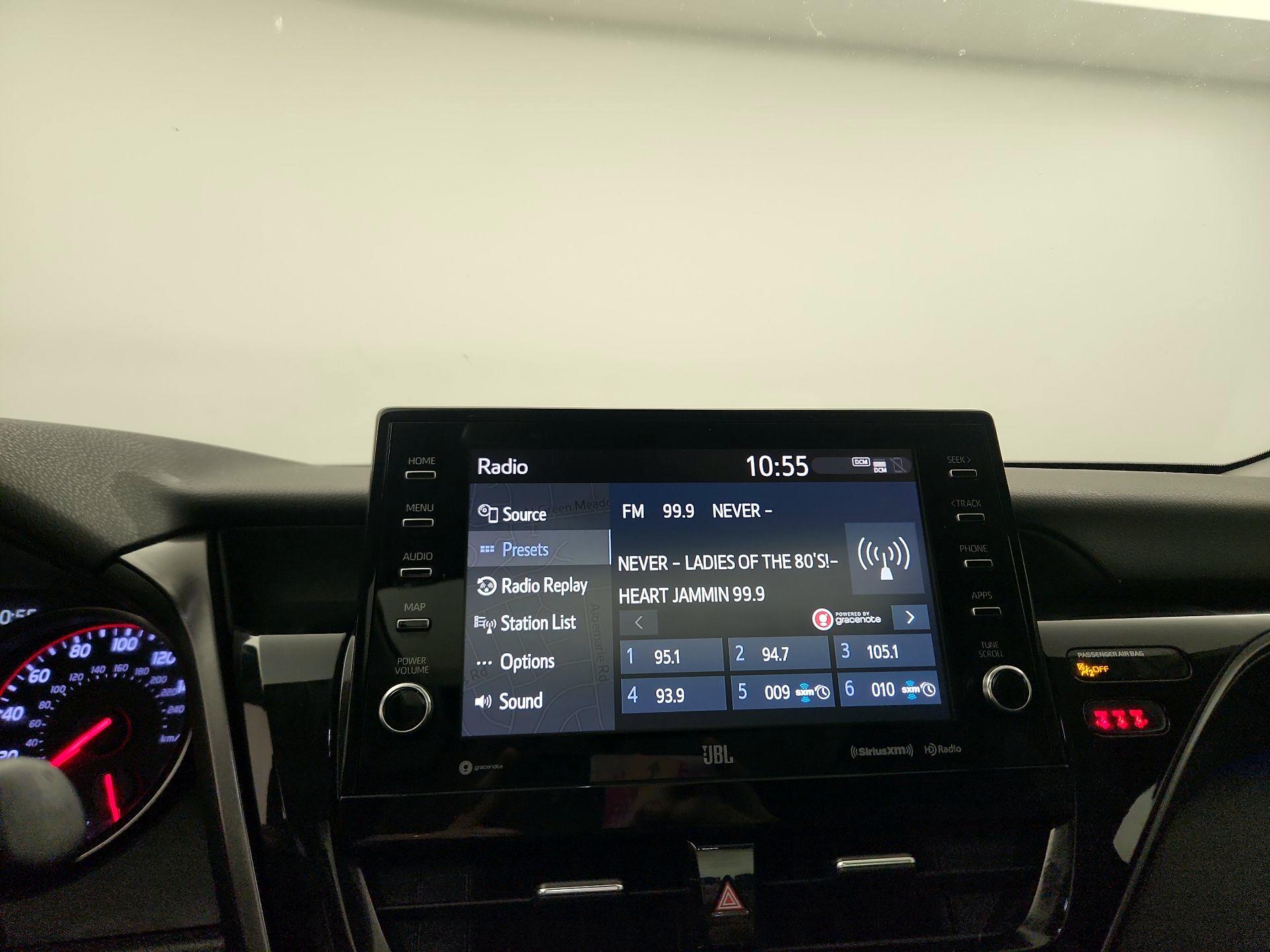 Thumbnail: 2022 Toyota Camry - 14