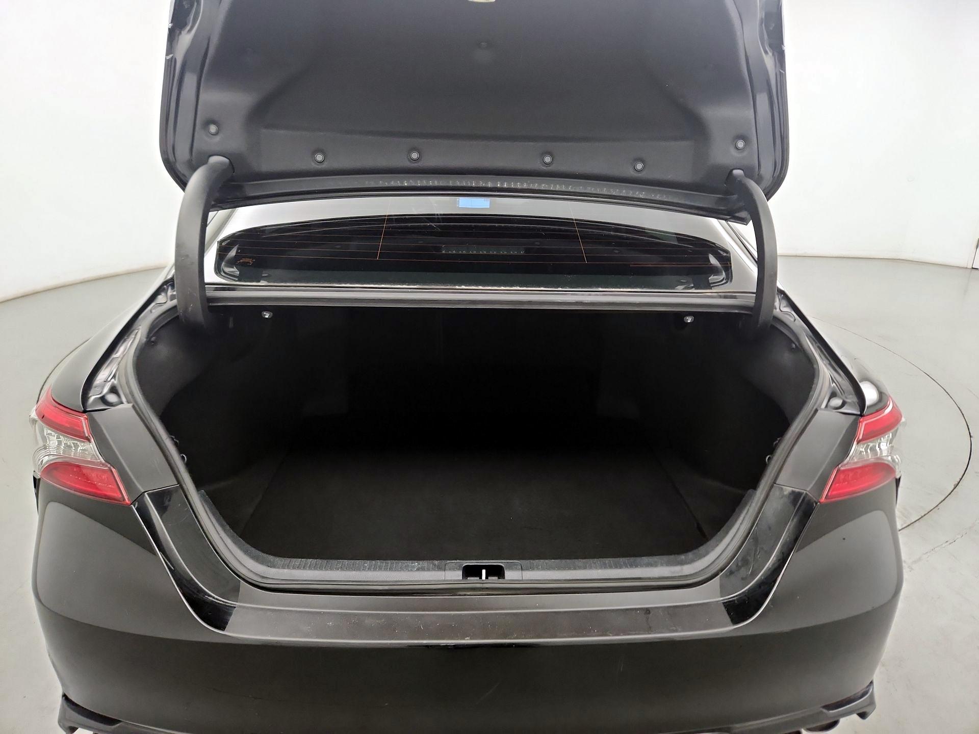 Thumbnail: 2022 Toyota Camry - 20